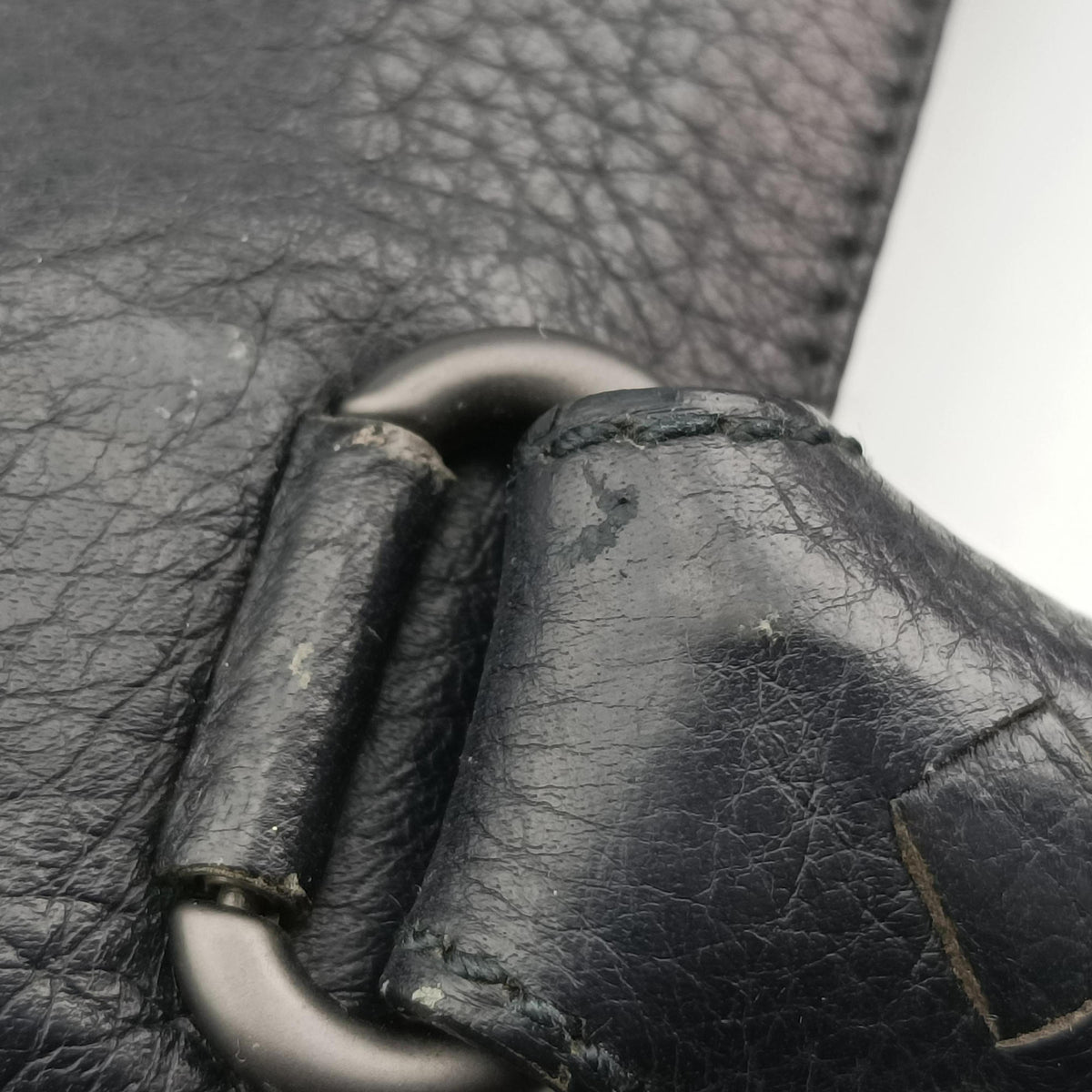 Pre-owned Bottega Veneta Intrecciato Navy lambskin  handbag | stylenewstar