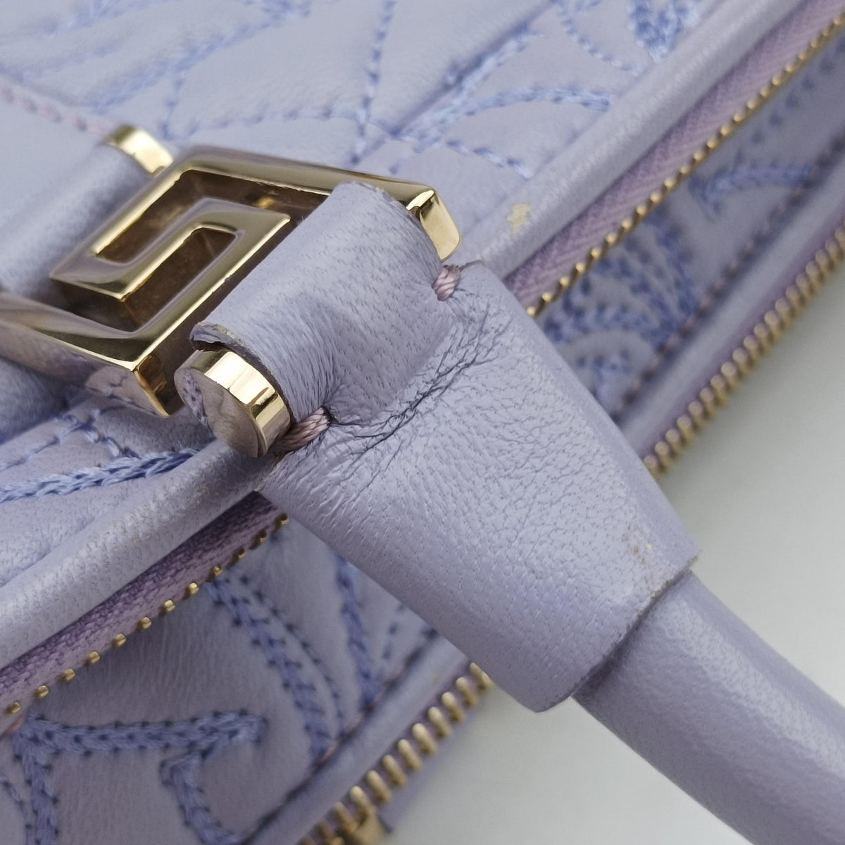 Pre-owned VERSACE Medusa Demetra Vanitas Satchel Purple Leather  shoulderbag | stylenewstar