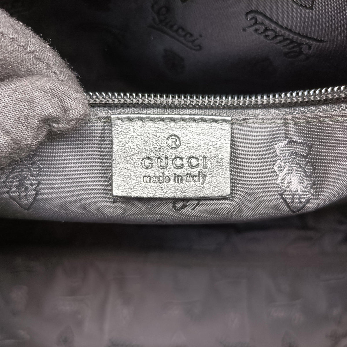 Vintage Gucci Guccissima Black Leather 208463 handbag | stylenewstar