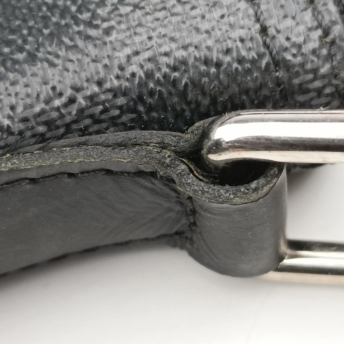 Pre-owned Louis Vuitton MICK PM Noir Damier Graphite N41211 shoulderbag | stylenewstar