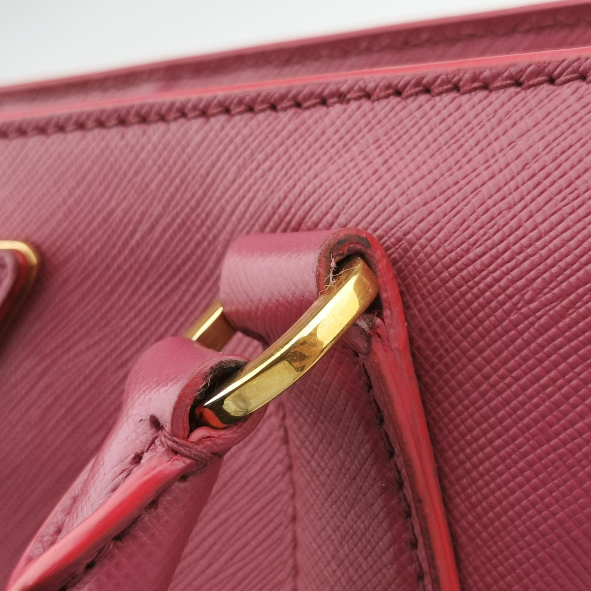 Pre-owned Prada Galleria Pink SAFFIANO Leather BN1786 shoulderbag | stylenewstar