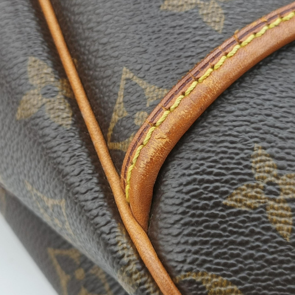 Pre-owned Louis Vuitton DEAUVILLE brown Monogram Canvas M47270 handbag | stylenewstar