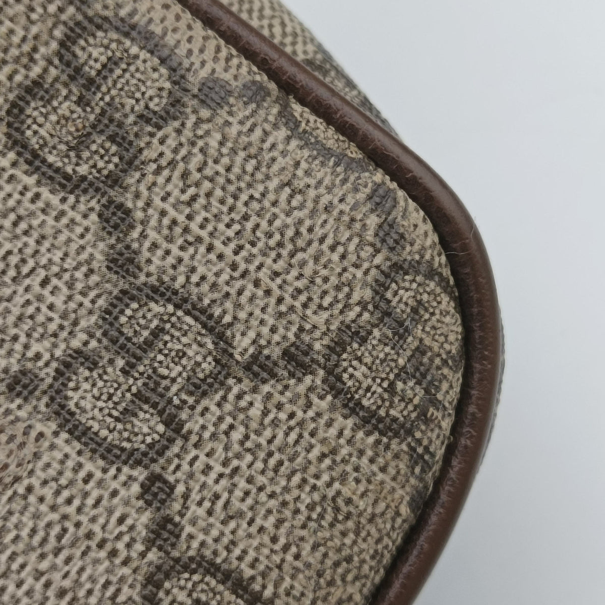 Vintage Gucci Neo Vintage Mini Beige×Brown PVC coated canvas 658556 shoulderbag | stylenewstar