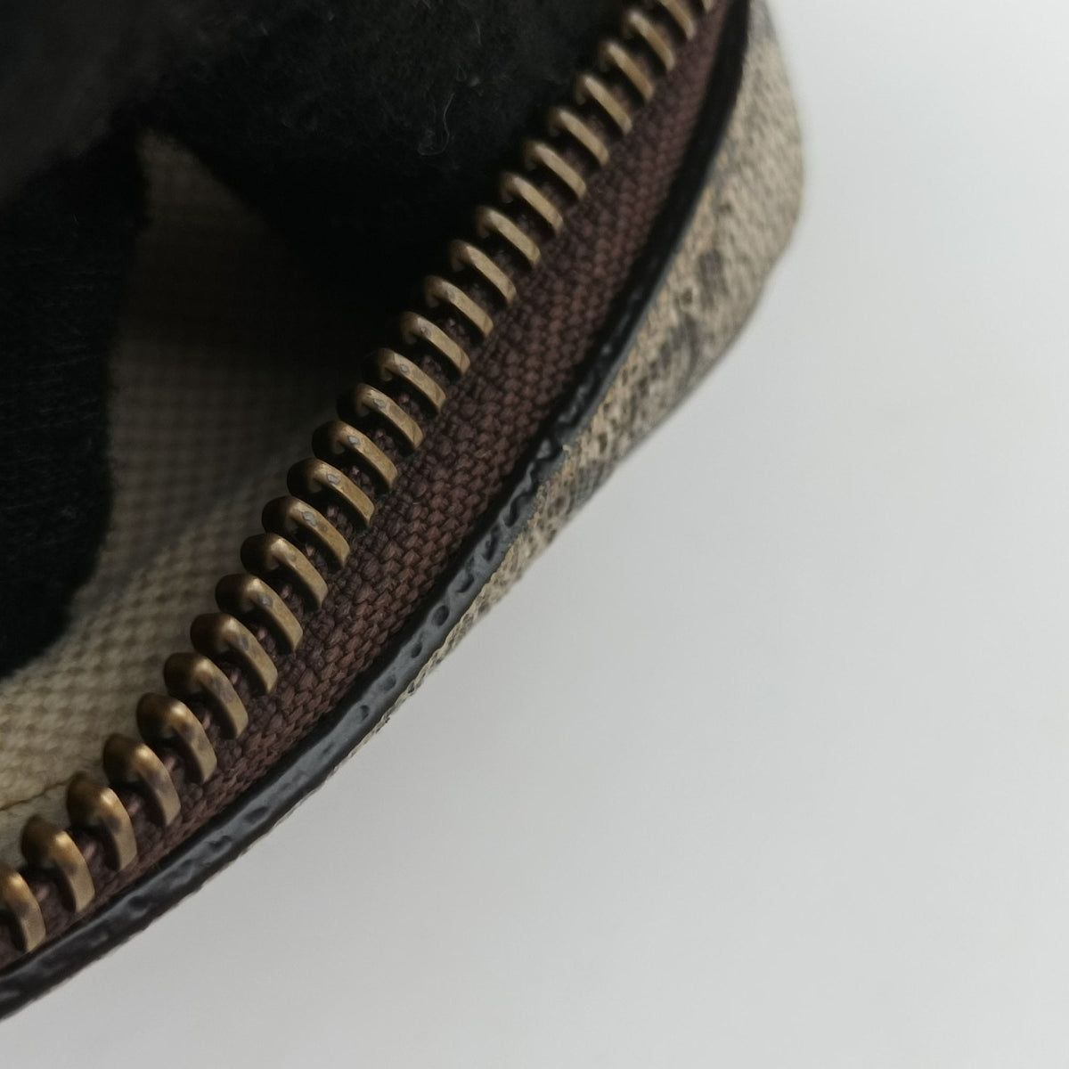 Vintage Gucci Neo Vintage Mini Beige×Brown PVC coated canvas 658556 shoulderbag | stylenewstar