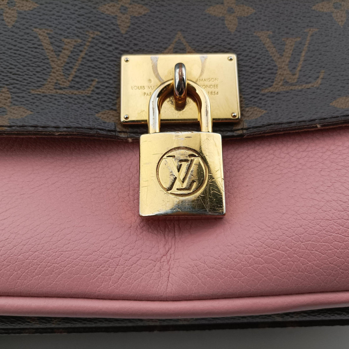 Vintage Louis Vuitton MARIGNAN brown×Rose Poodle Monogram Canvas×calf leather M43960 shoulderbag | stylenewstar