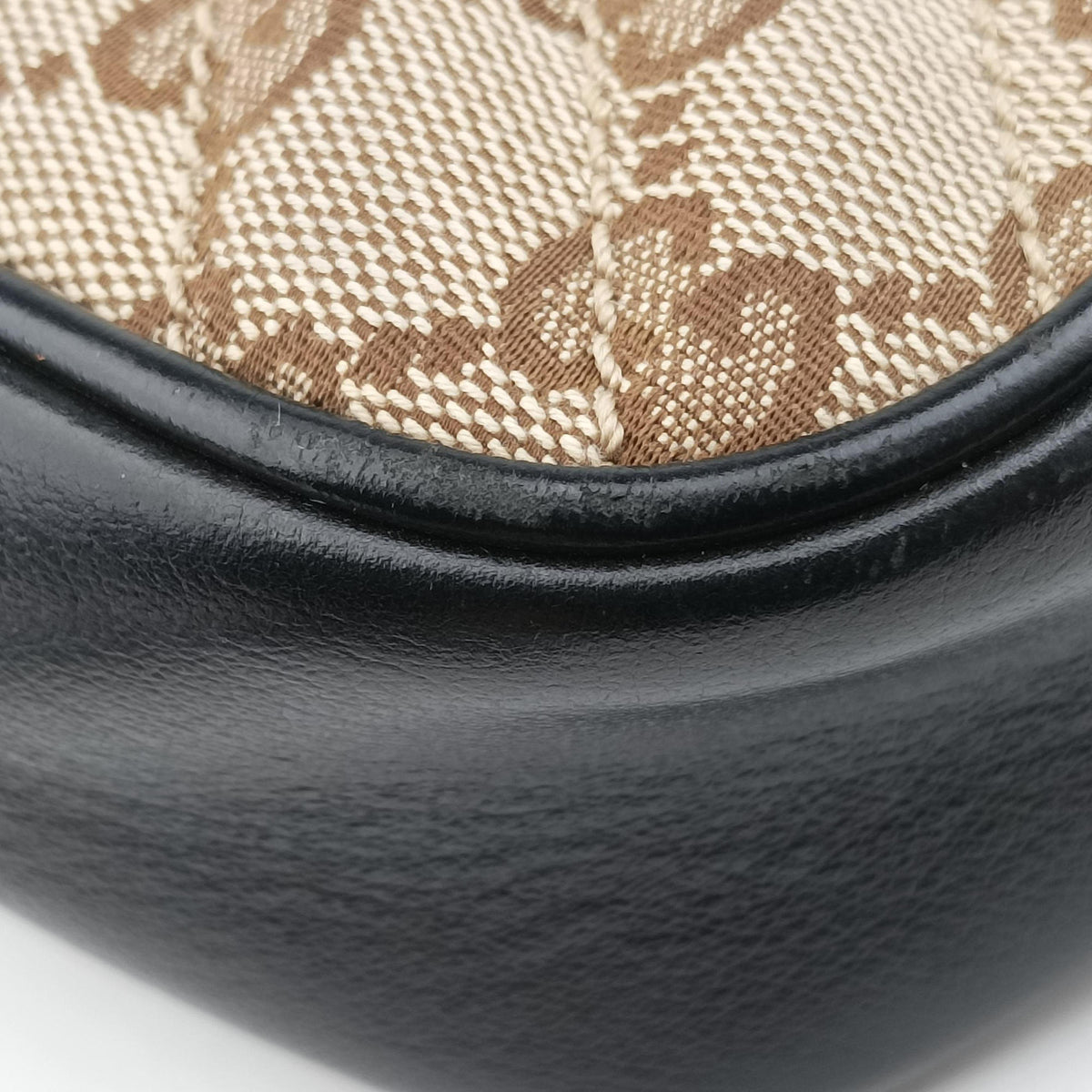 Secondhand Gucci GG Marmont Black×beige Canvas×Leather 447632 shoulderbag | stylenewstar