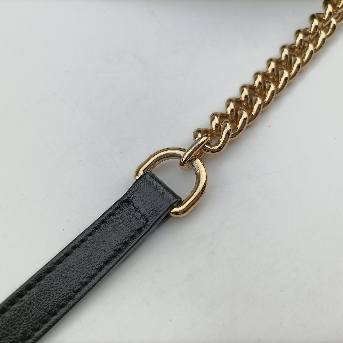 Secondhand Gucci GG Marmont Black×beige Canvas×Leather 447632 shoulderbag | stylenewstar