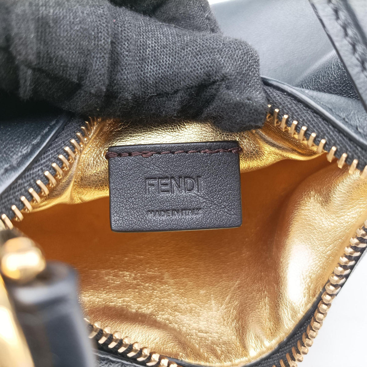 Pre-owned Fendi Nano Fendigraphy Black Leather 7AS089 handbag | stylenewstar
