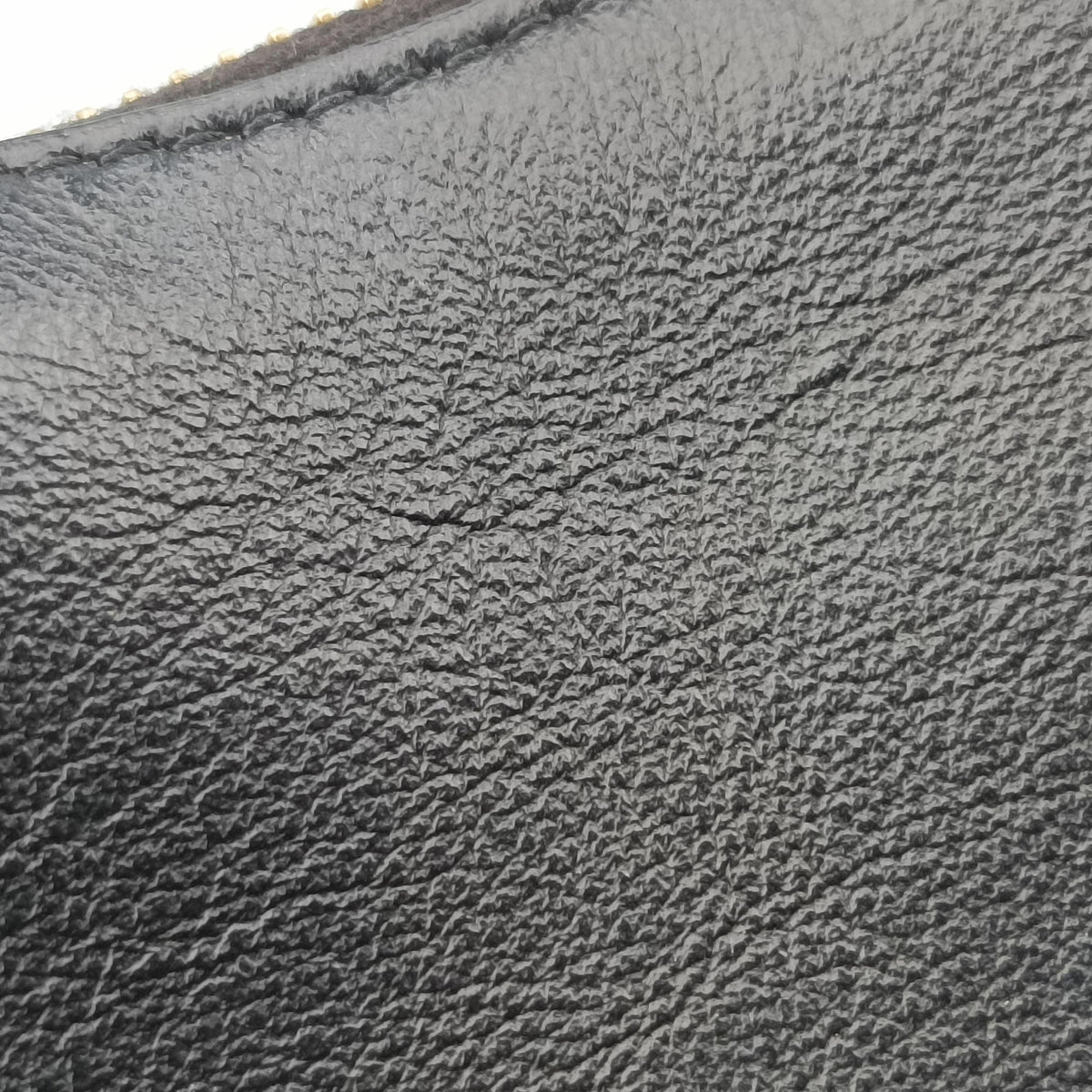 Pre-owned Fendi Nano Fendigraphy Black Leather 7AS089 handbag | stylenewstar