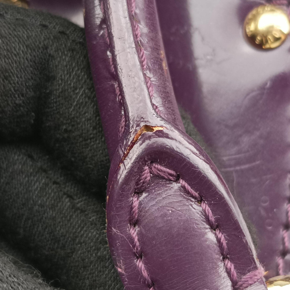 Vintage Louis Vuitton Mahina Surya XL Violet Vernis M95798 handbag | stylenewstar