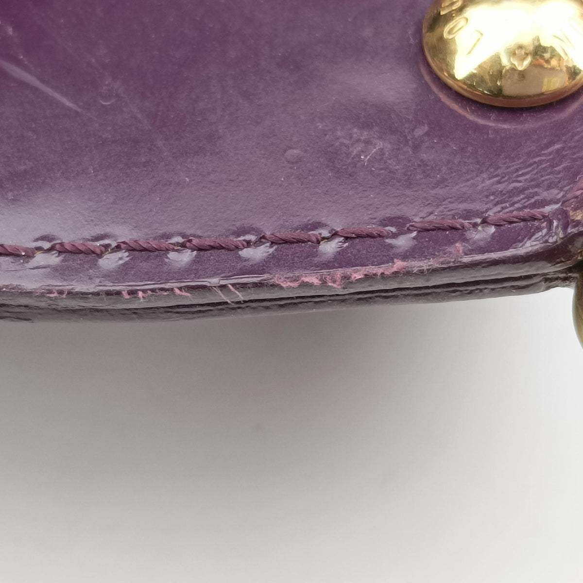 Vintage Louis Vuitton Mahina Surya XL Violet Vernis M95798 handbag | stylenewstar