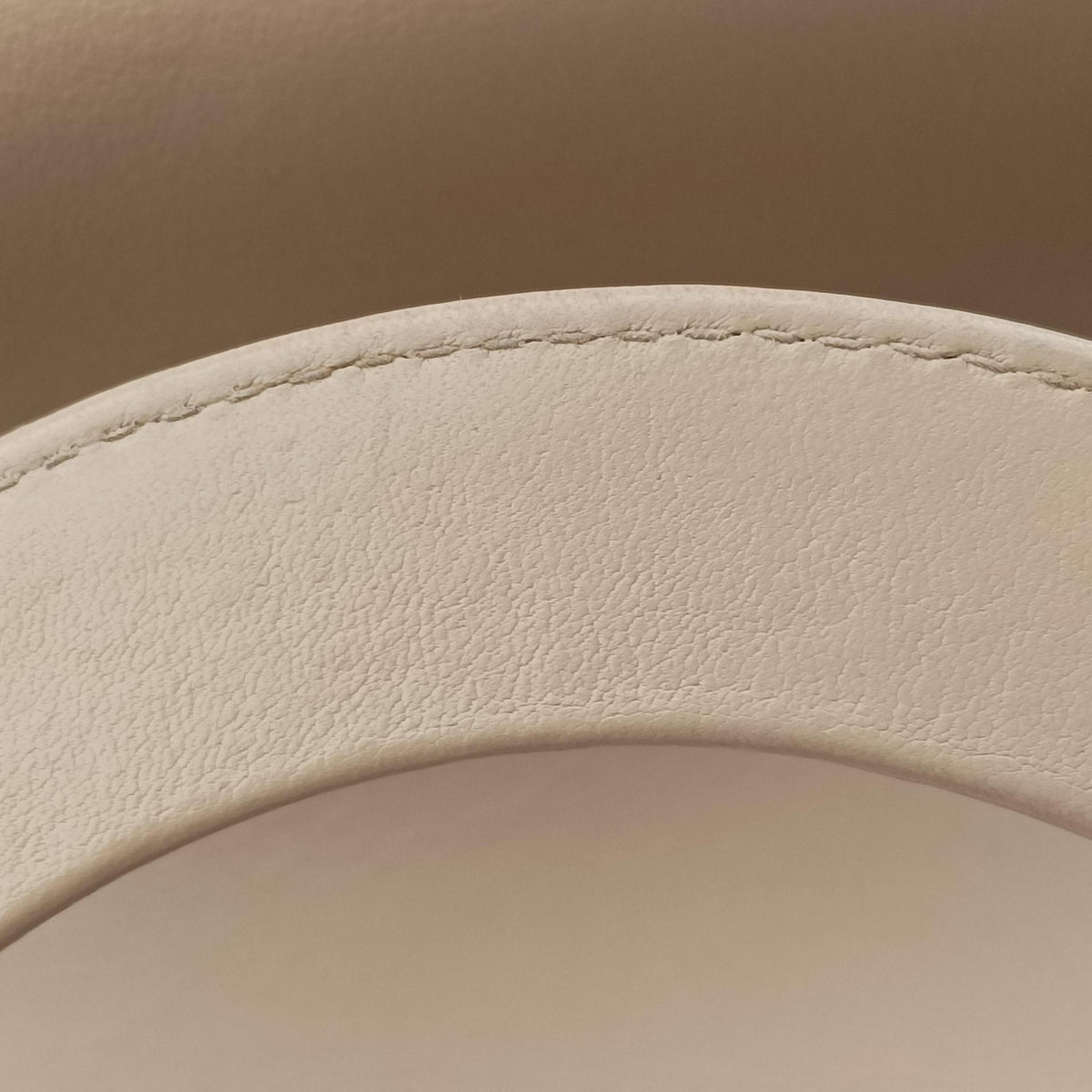 Secondhand Christian Dior Diorissimo Beige Leather  shoulderbag | stylenewstar