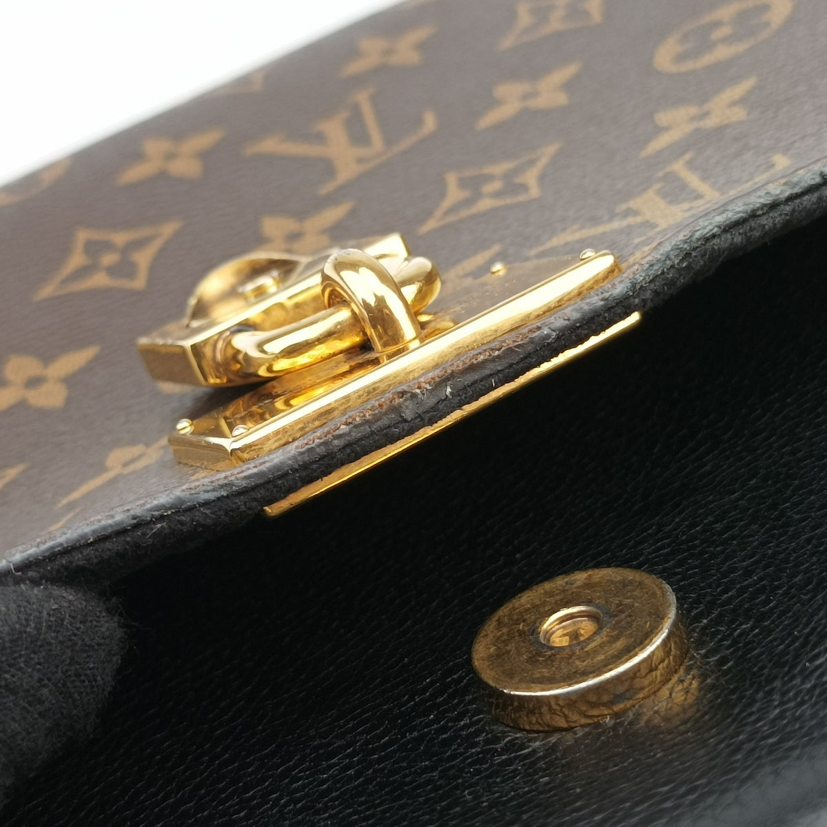 Secondhand Louis Vuitton MARIGNAN brown×black Monogram Canvas×calf leather M44259 shoulderbag | stylenewstar