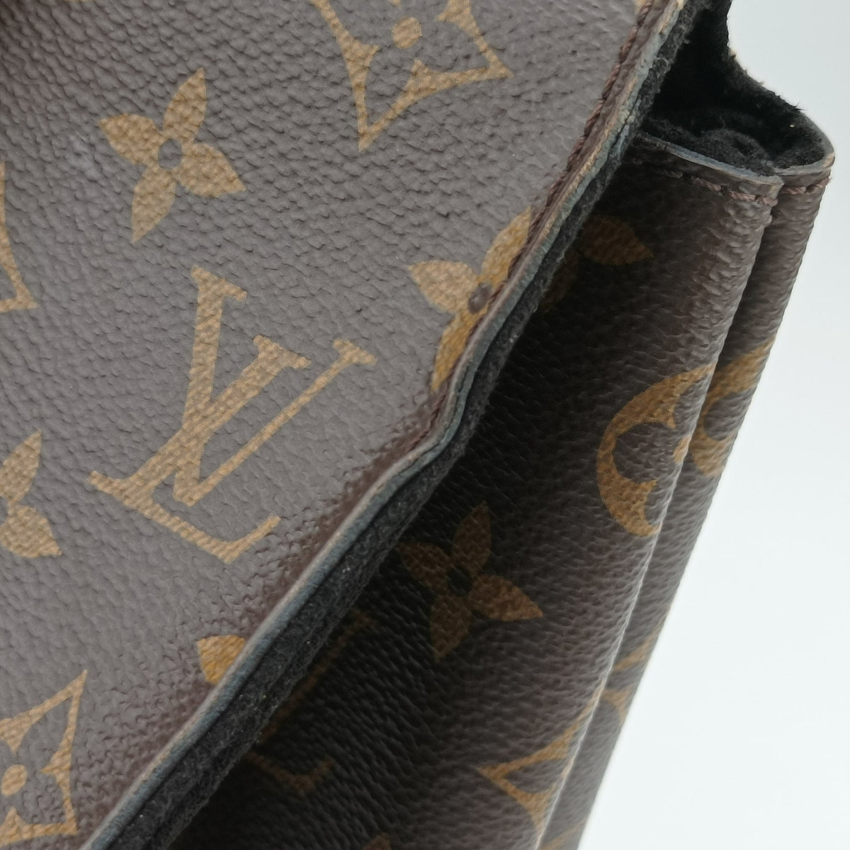 Secondhand Louis Vuitton MARIGNAN brown×black Monogram Canvas×calf leather M44259 shoulderbag | stylenewstar