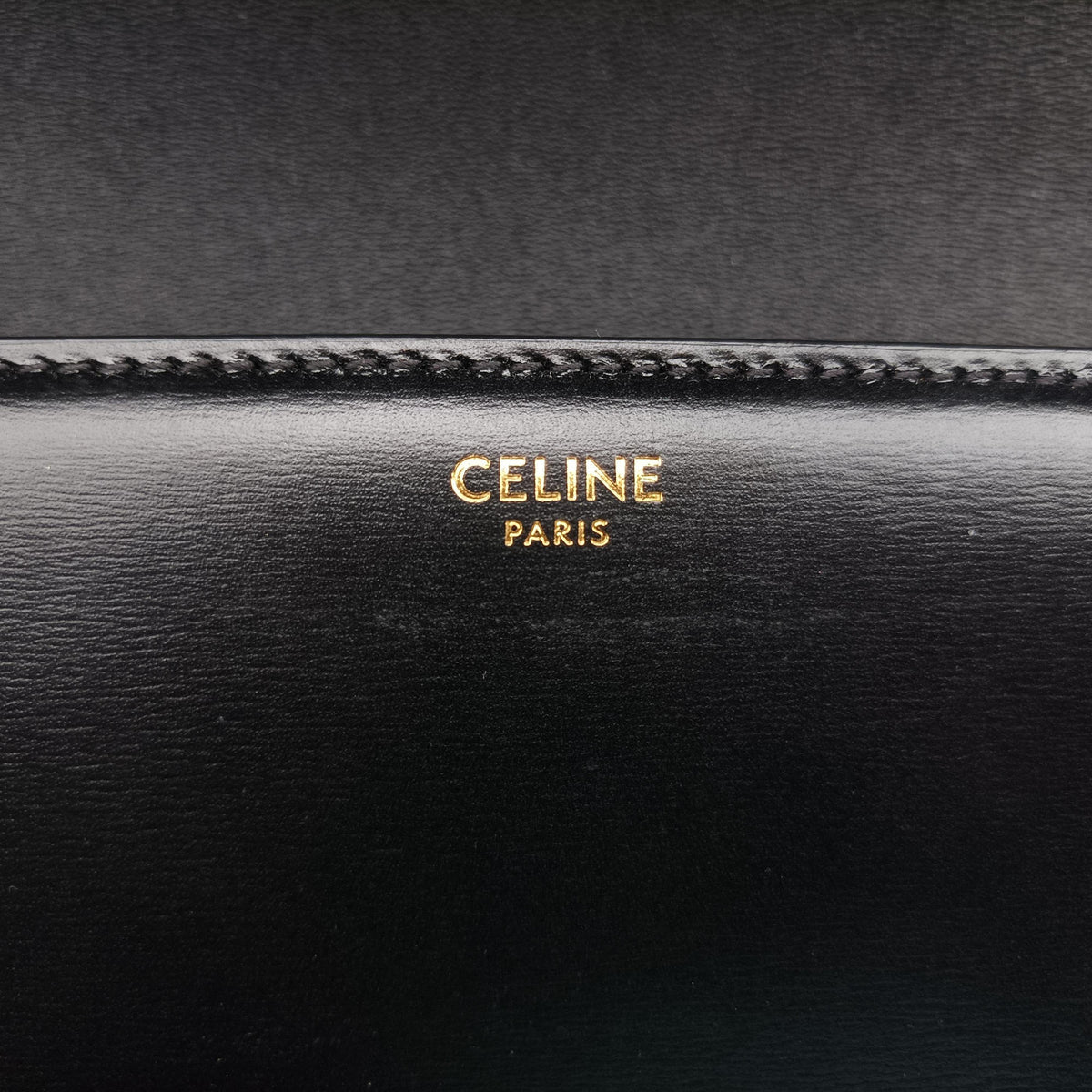 Secondhand Celine Teen Triomphe Black Leather  shoulderbag | stylenewstar