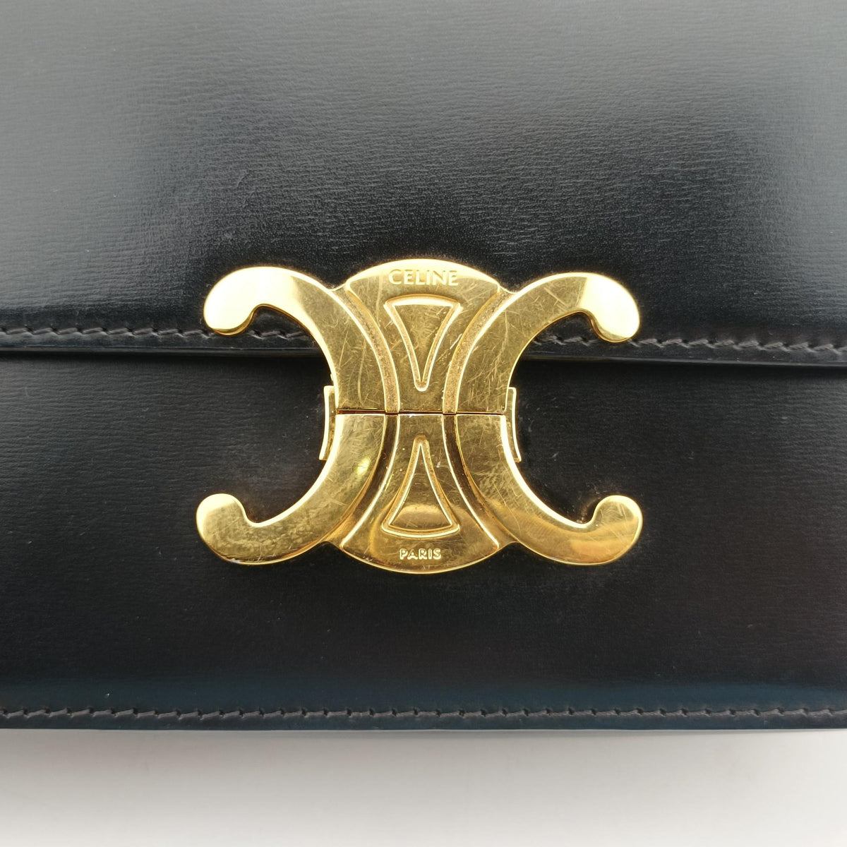 Secondhand Celine Teen Triomphe Black Leather  shoulderbag | stylenewstar