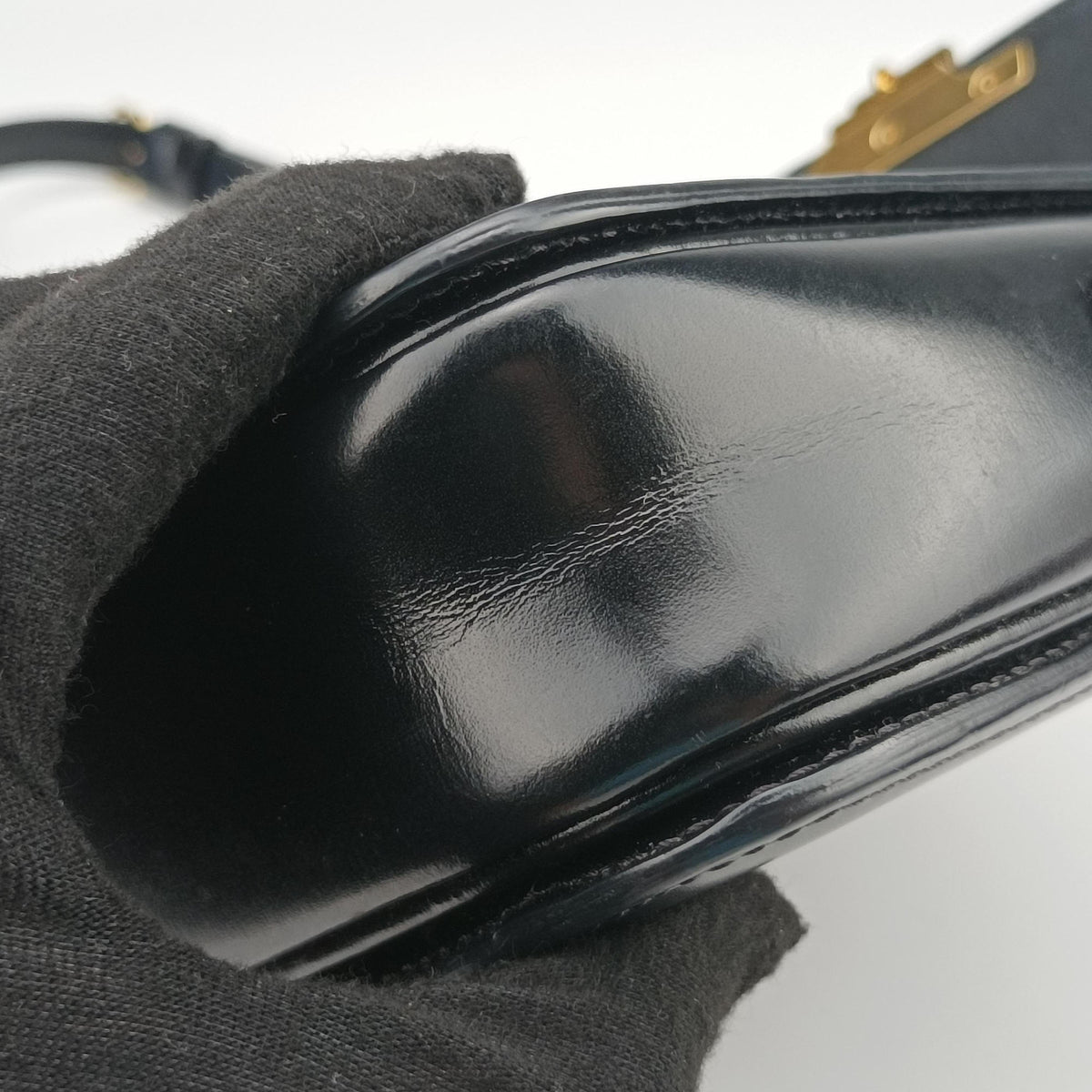 Secondhand Celine Teen Triomphe Black Leather  shoulderbag | stylenewstar