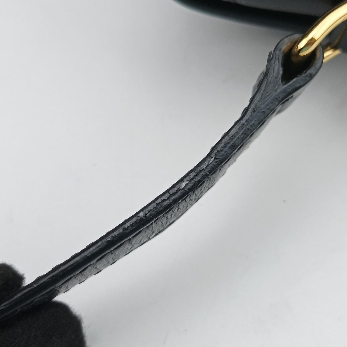 Secondhand Celine Teen Triomphe Black Leather  shoulderbag | stylenewstar