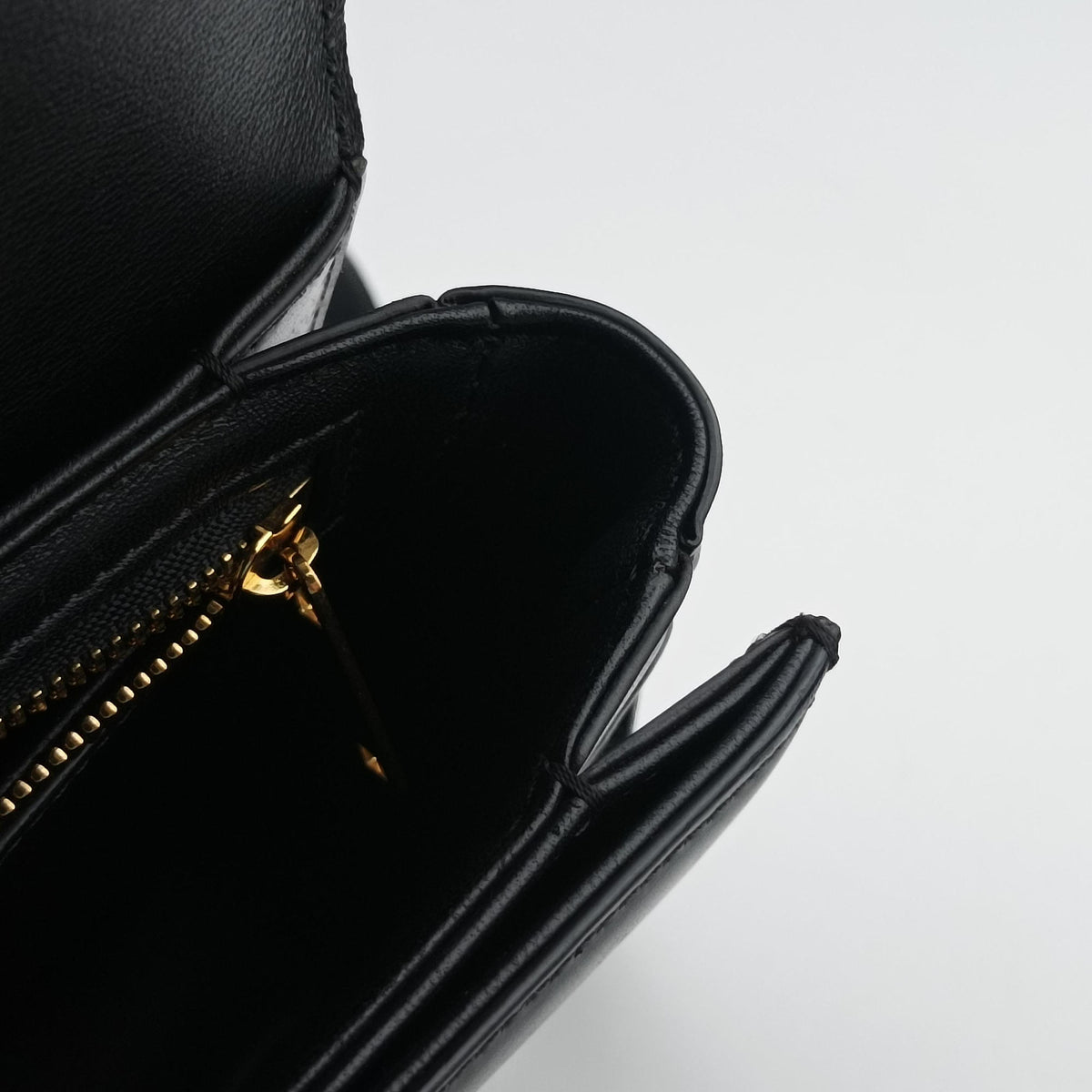 Secondhand Celine Teen Triomphe Black Leather  shoulderbag | stylenewstar