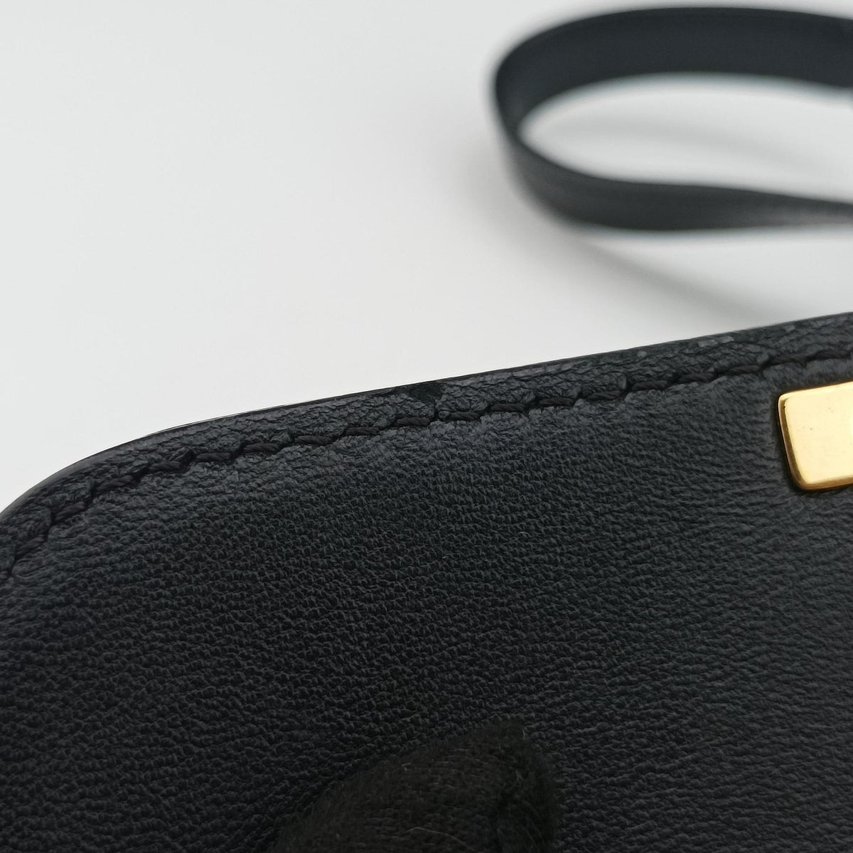 Secondhand Celine Teen Triomphe Black Leather  shoulderbag | stylenewstar