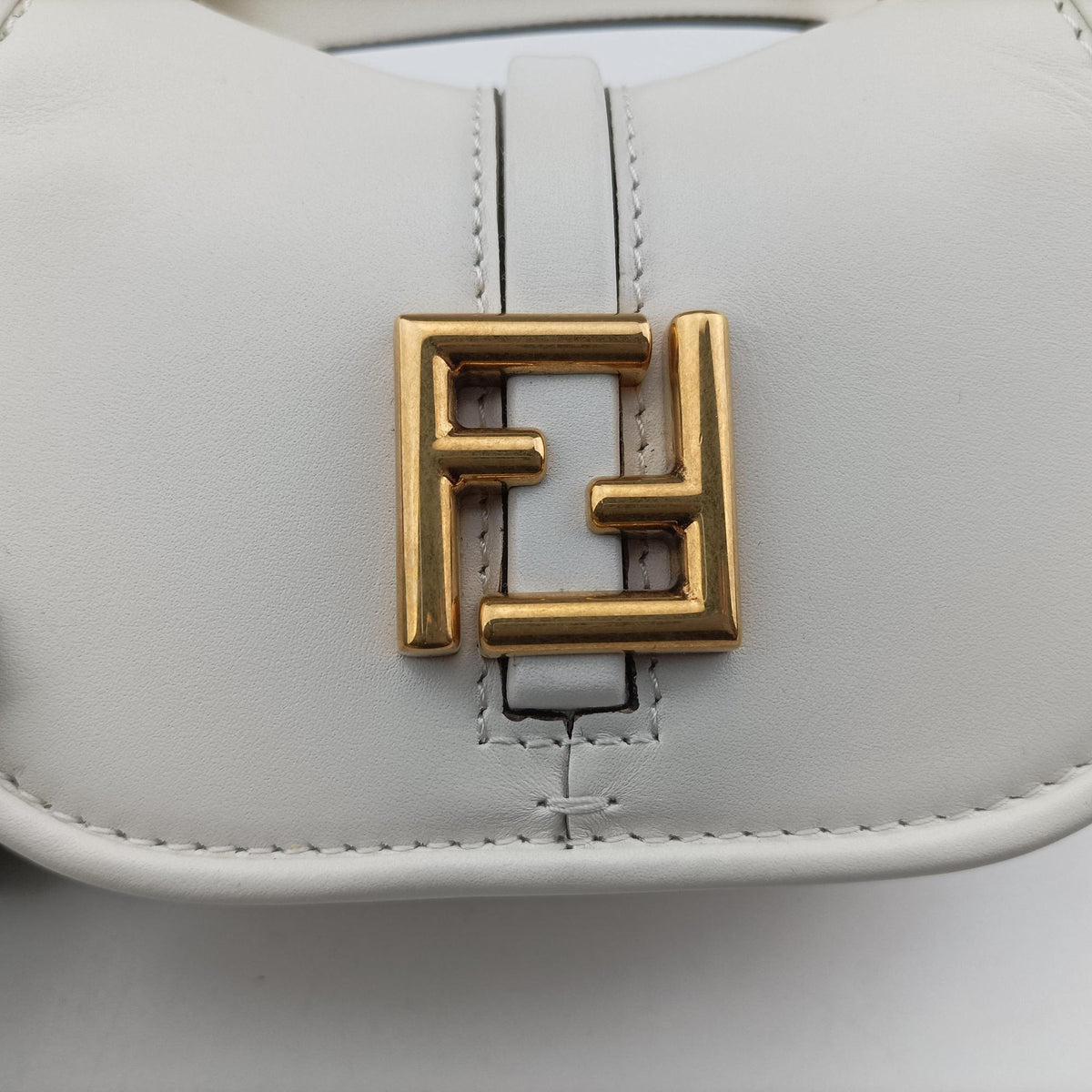 Vintage Fendi C'mon Nano White Leather 7AS219 shoulderbag | stylenewstar