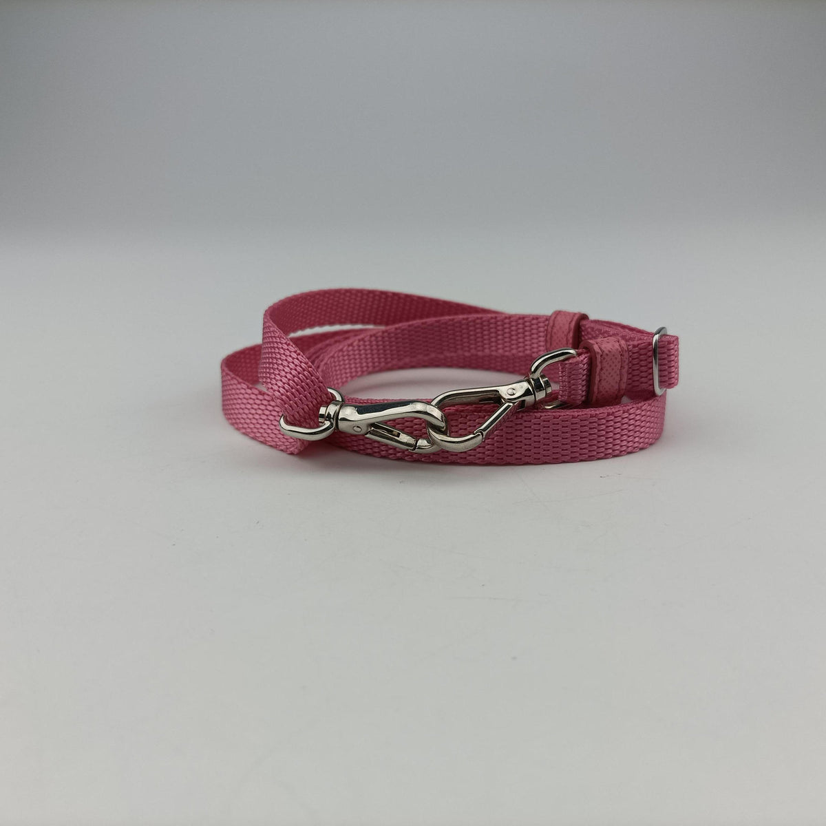 Secondhand Prada Re-Edition 2005 Nylon Mini Pink nylon 1TT122 shoulderbag | stylenewstar