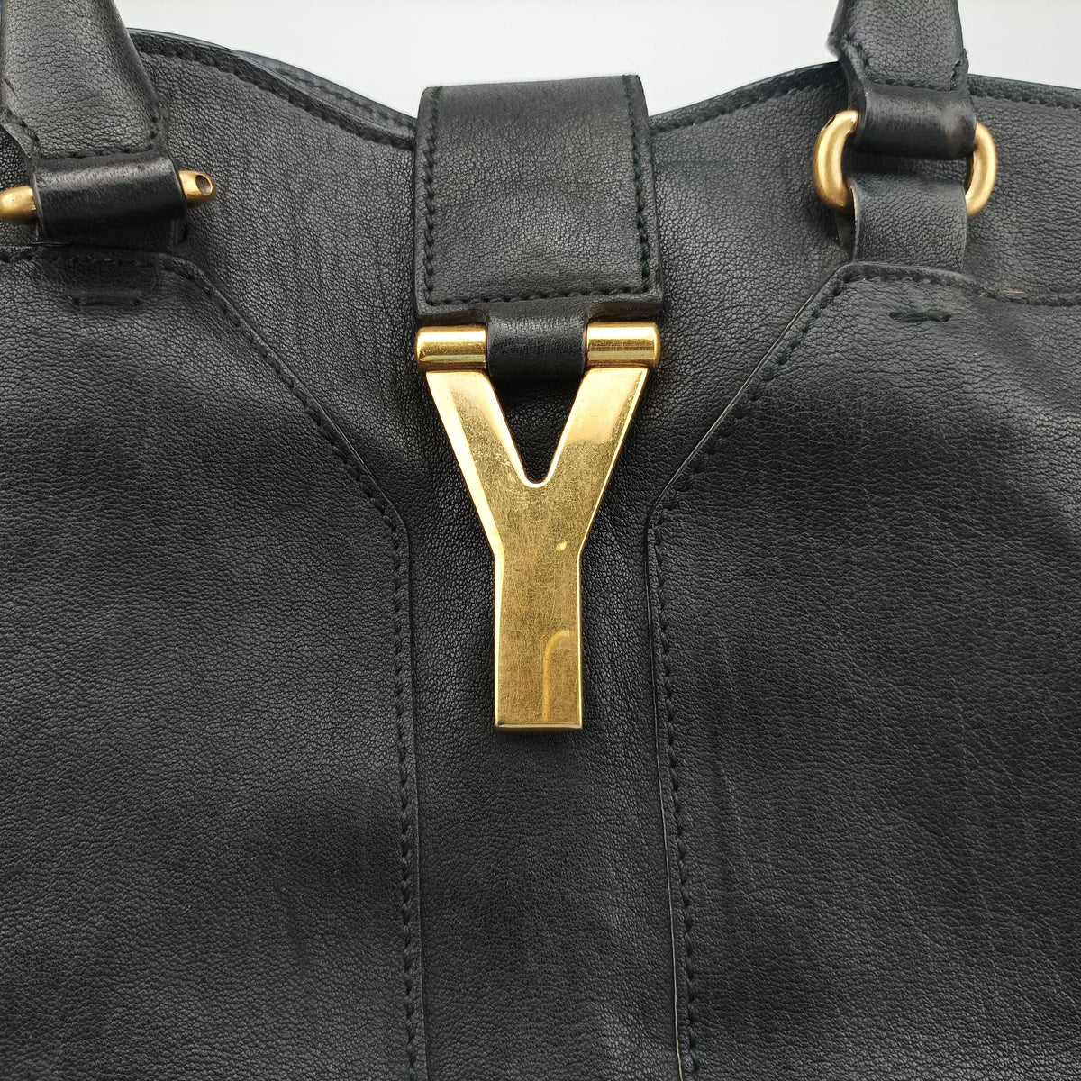 Vintage Yves Saint Laurent Cabas ChYc Black Leather 279079 handbag | stylenewstar