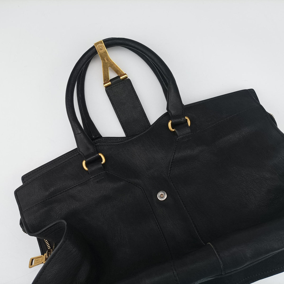 Vintage Yves Saint Laurent Cabas ChYc Black Leather 279079 handbag | stylenewstar