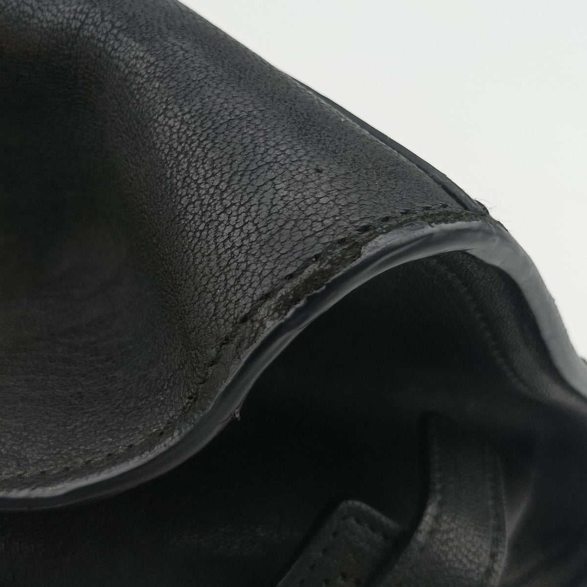 Vintage Yves Saint Laurent Cabas ChYc Black Leather 279079 handbag | stylenewstar