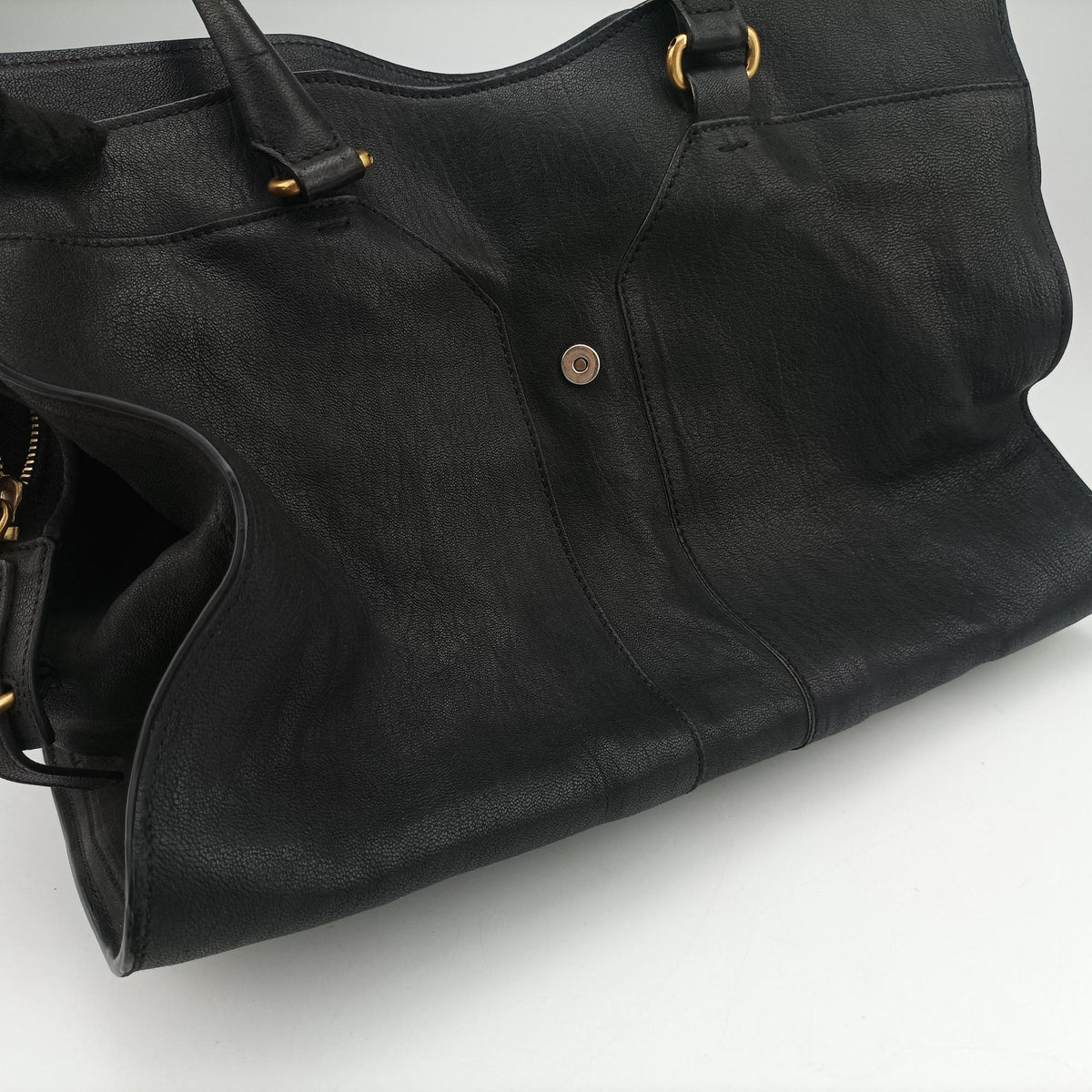 Vintage Yves Saint Laurent Cabas ChYc Black Leather 279079 handbag | stylenewstar