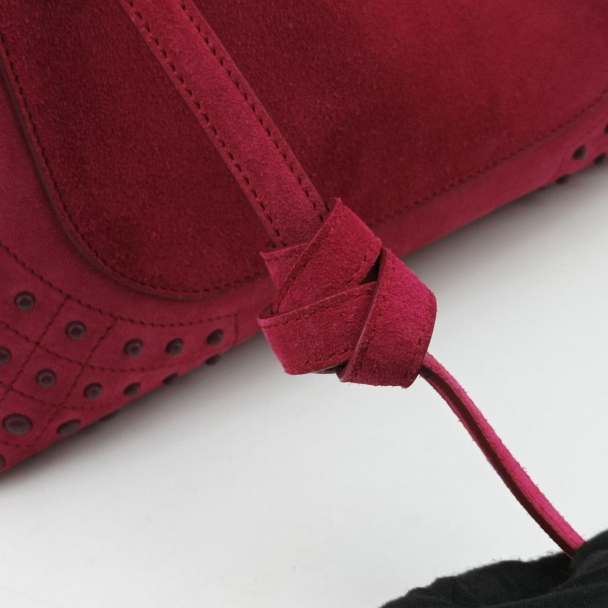 Pre-owned TODS Wave Rose Suede  shoulderbag | stylenewstar