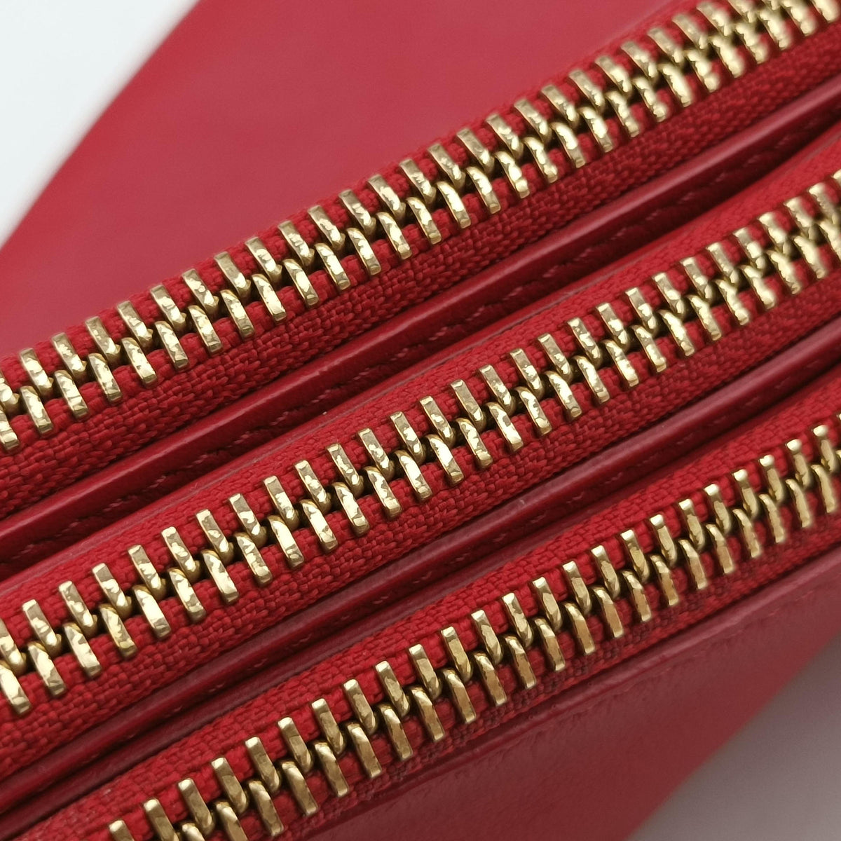 Pre-owned Celine TRIO Red lambskin  shoulderbag | stylenewstar