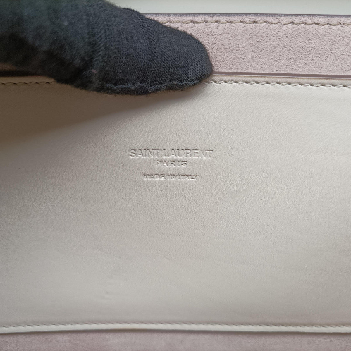 Secondhand Yves Saint Laurent KAIA White Leather 634818 shoulderbag | stylenewstar