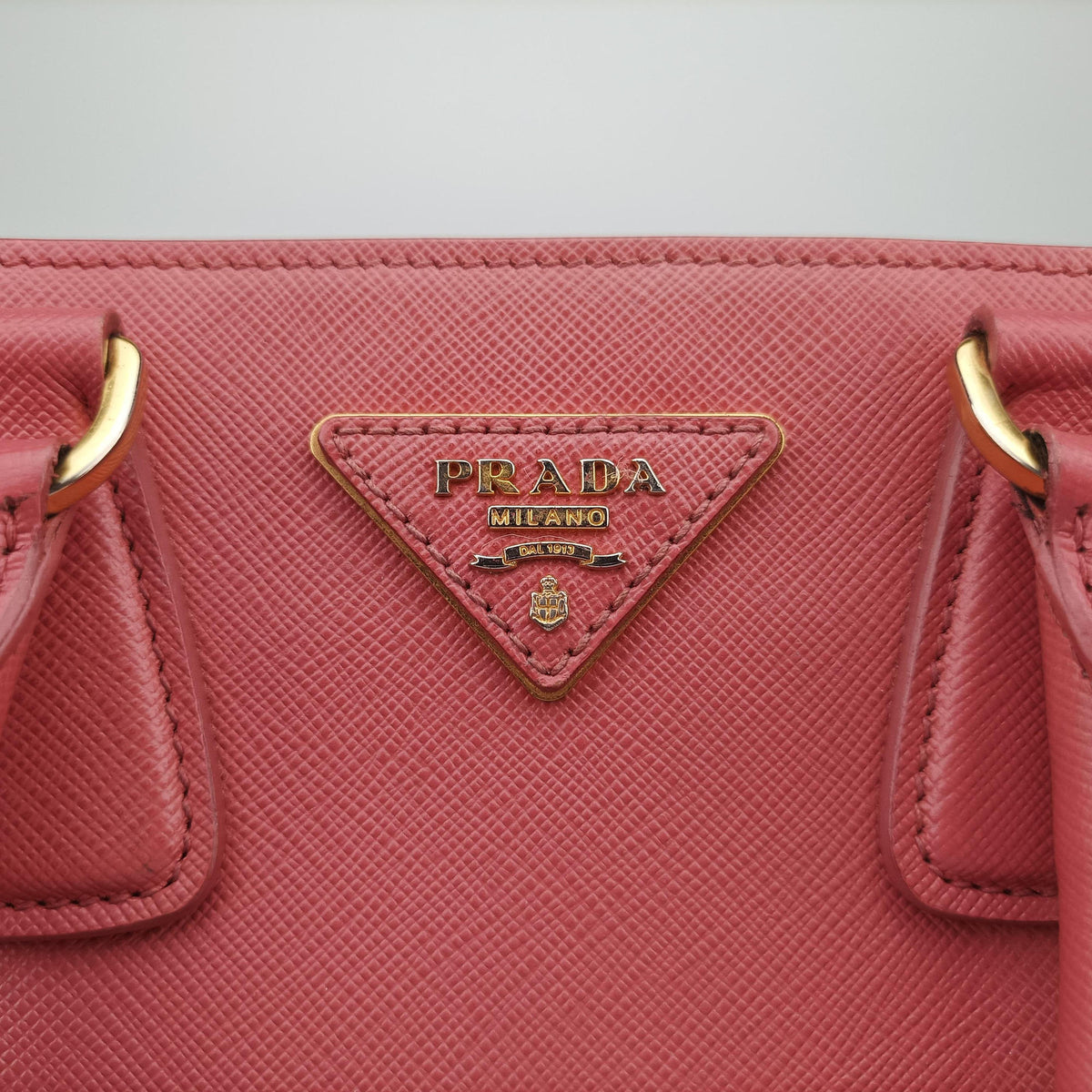 Pre-owned Prada Galleria Pink SAFFIANO Leather BN1844 shoulderbag | stylenewstar