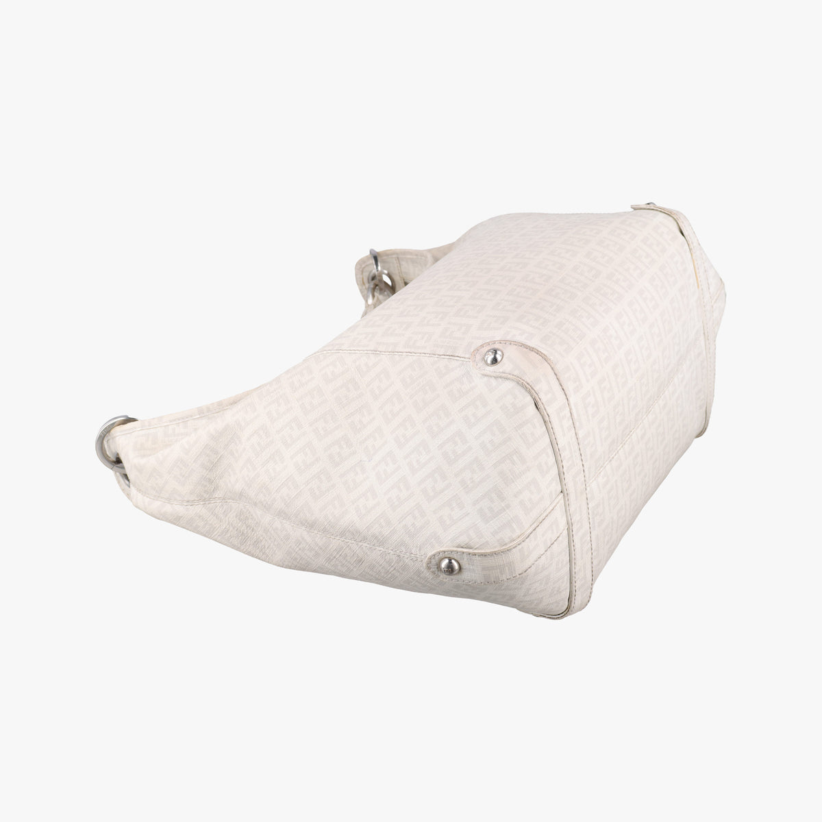 Pre-owned Fendi Zucchino White PVC coated canvas 8BR583 shoulderbag | stylenewstar