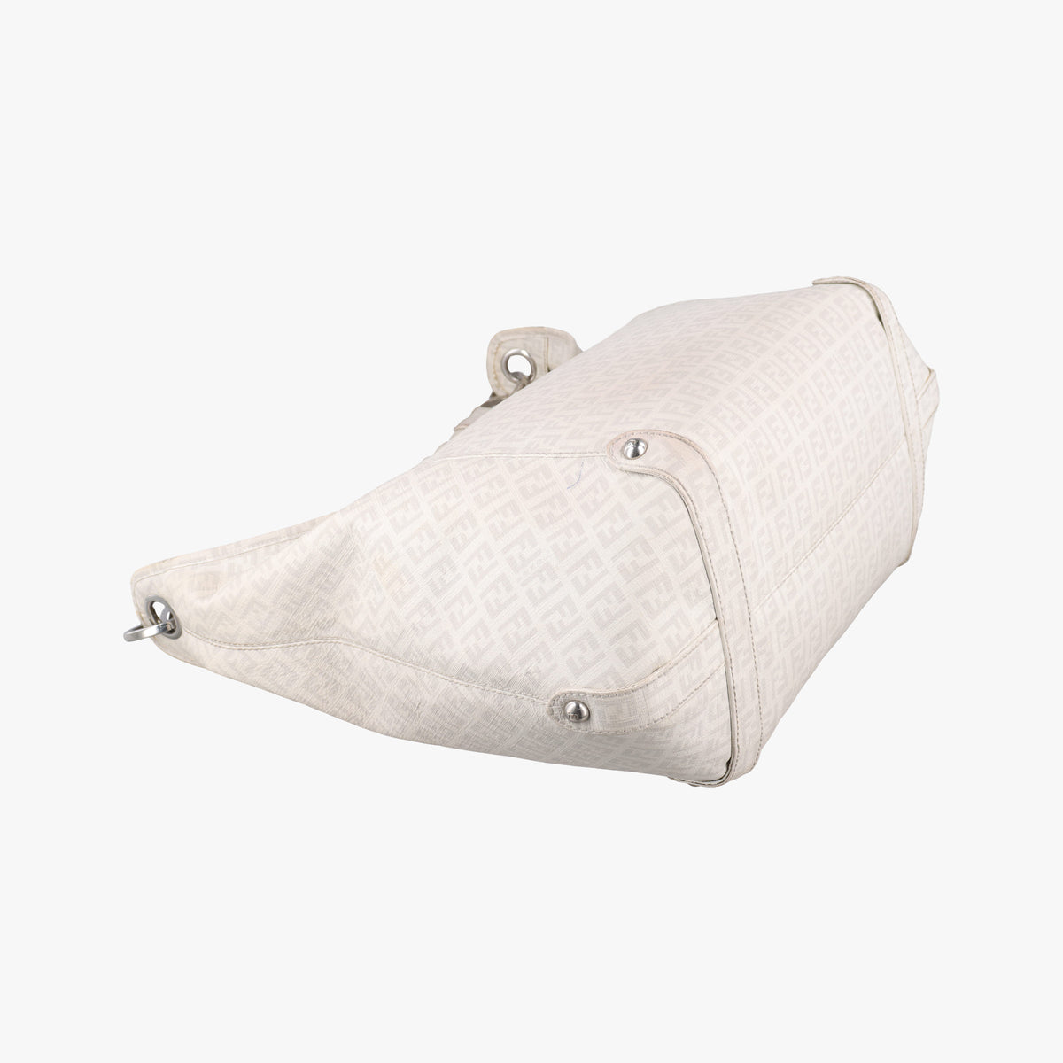 Pre-owned Fendi Zucchino White PVC coated canvas 8BR583 shoulderbag | stylenewstar