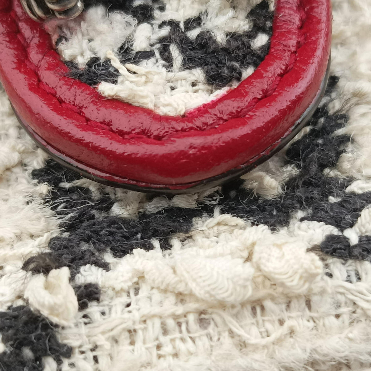 Secondhand Gucci Dionysus Ivory × Red × Black Tweed×Leather 401231 shoulderbag | stylenewstar