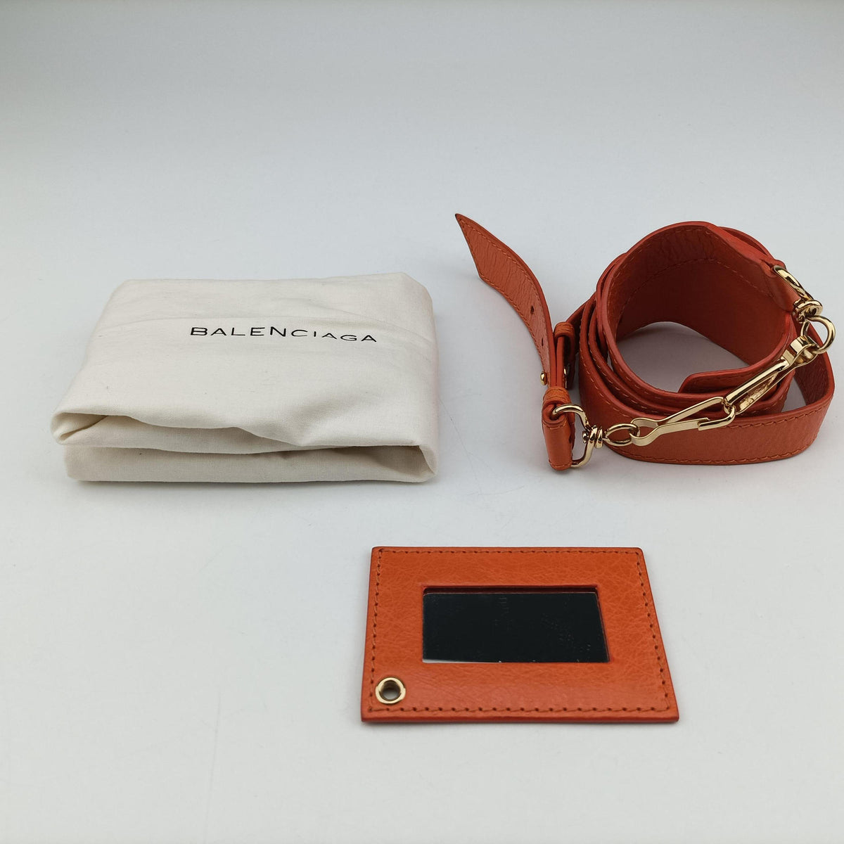 Pre-owned Balenciaga Classic City Orange lambskin  shoulderbag | stylenewstar
