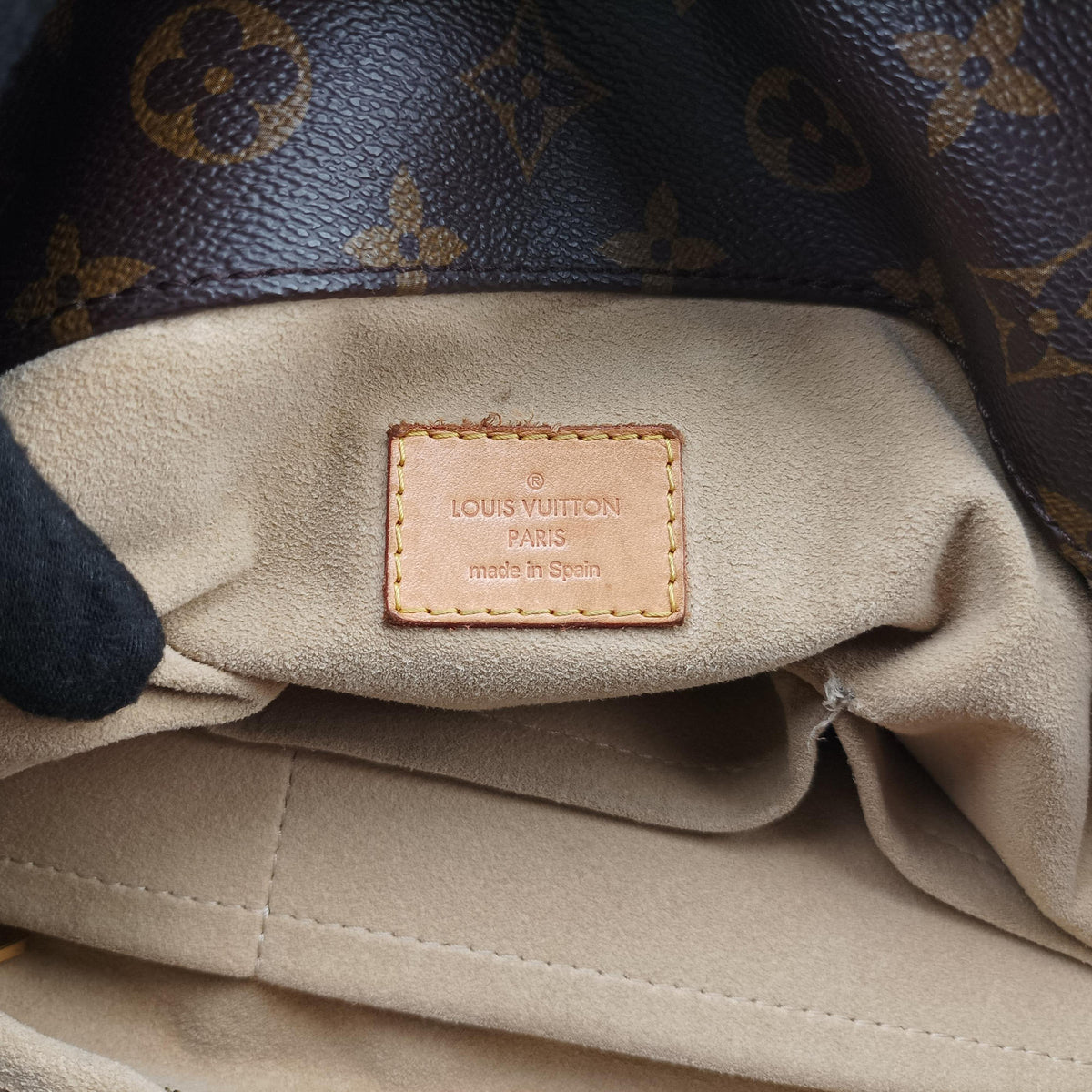Pre-owned Louis Vuitton ARTSY MM Brown Monogram Canvas M40249 handbag | stylenewstar