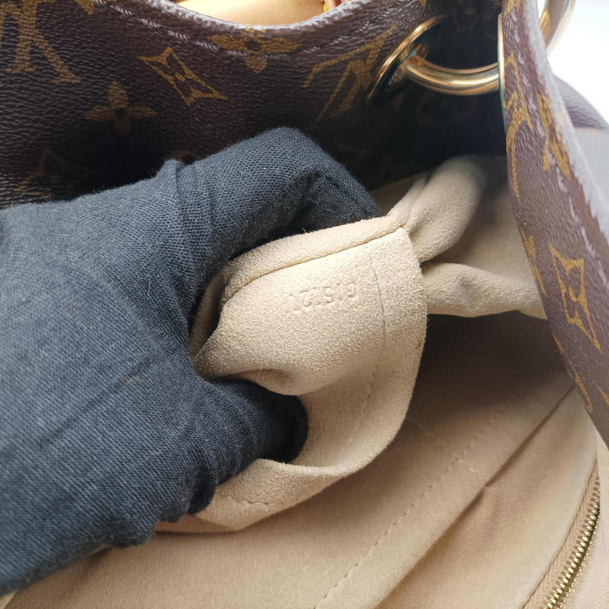 Pre-owned Louis Vuitton ARTSY MM Brown Monogram Canvas M40249 handbag | stylenewstar