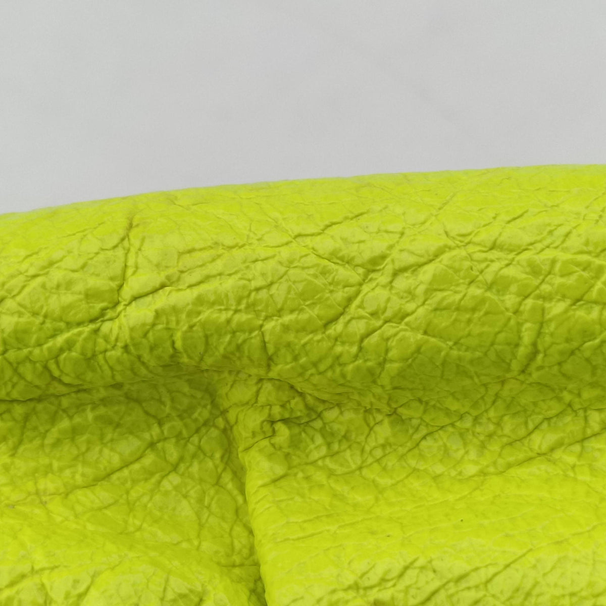 Pre-owned Balenciaga Le Cagole GreenYellow lambskin  shoulderbag | stylenewstar