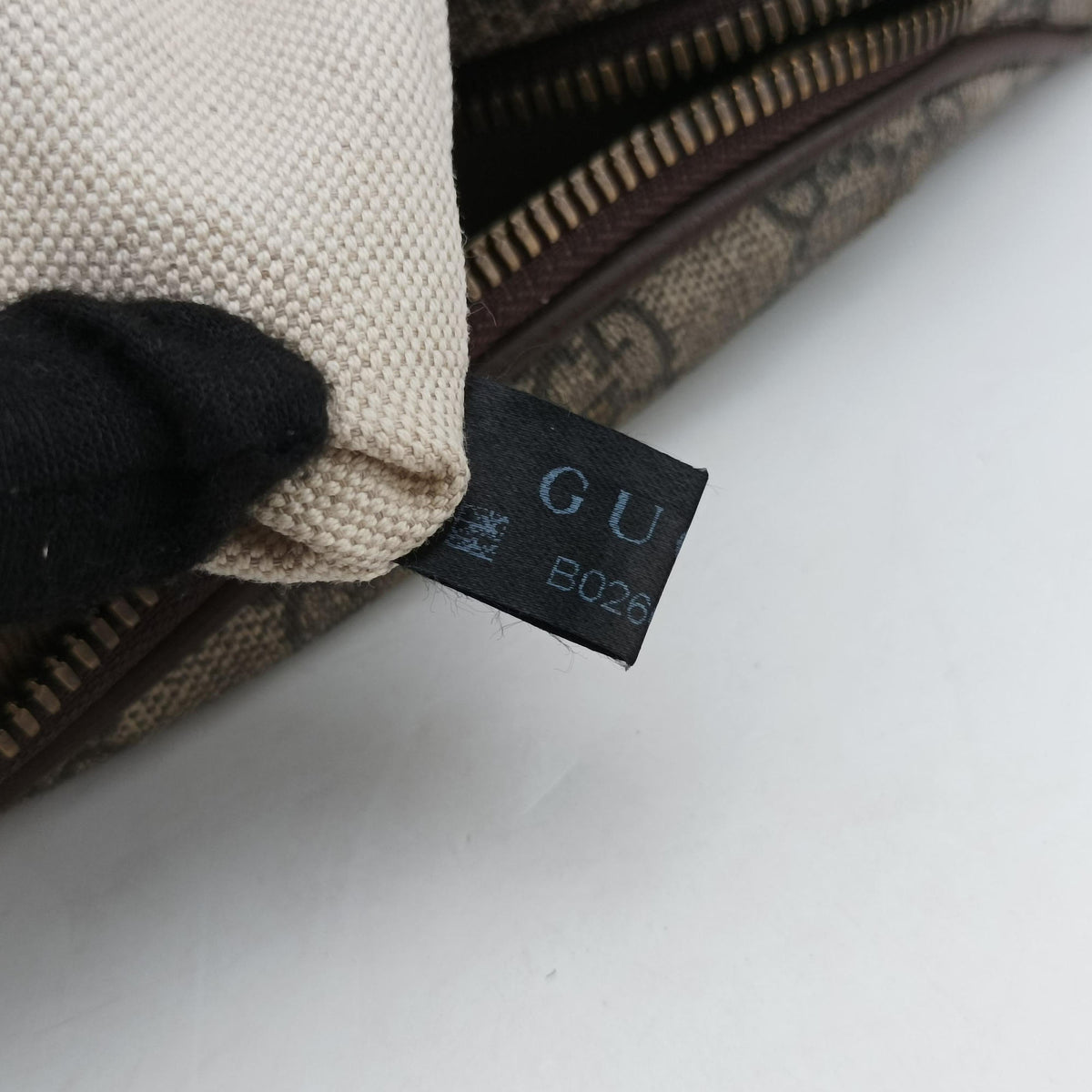 Vintage Gucci GG Supreme Courrier Brown PVC coated canvas 529711 bum bag/waist bag | stylenewstar