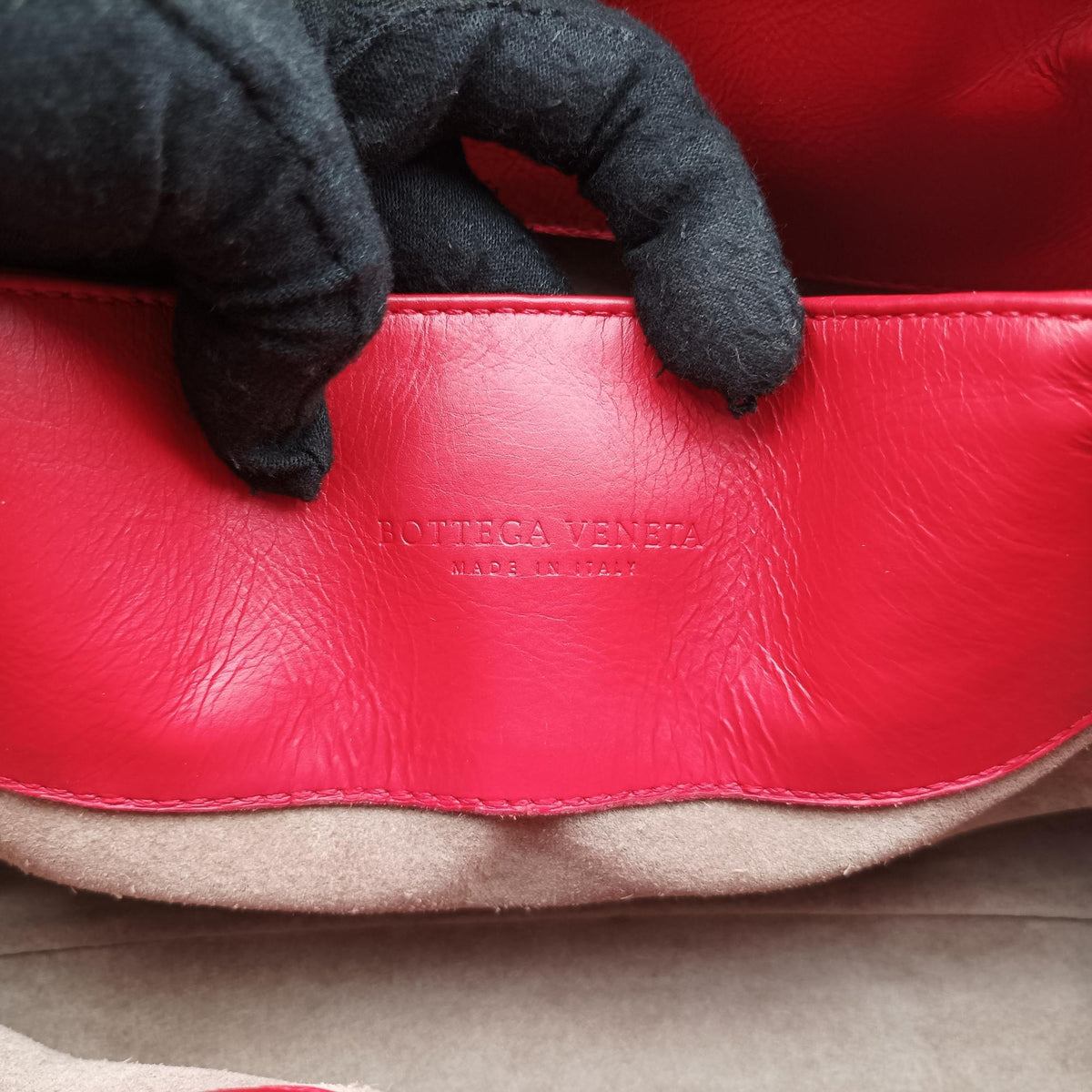 Pre-owned Bottega Veneta Roma Intrecciato Red lambskin  shoulderbag | stylenewstar