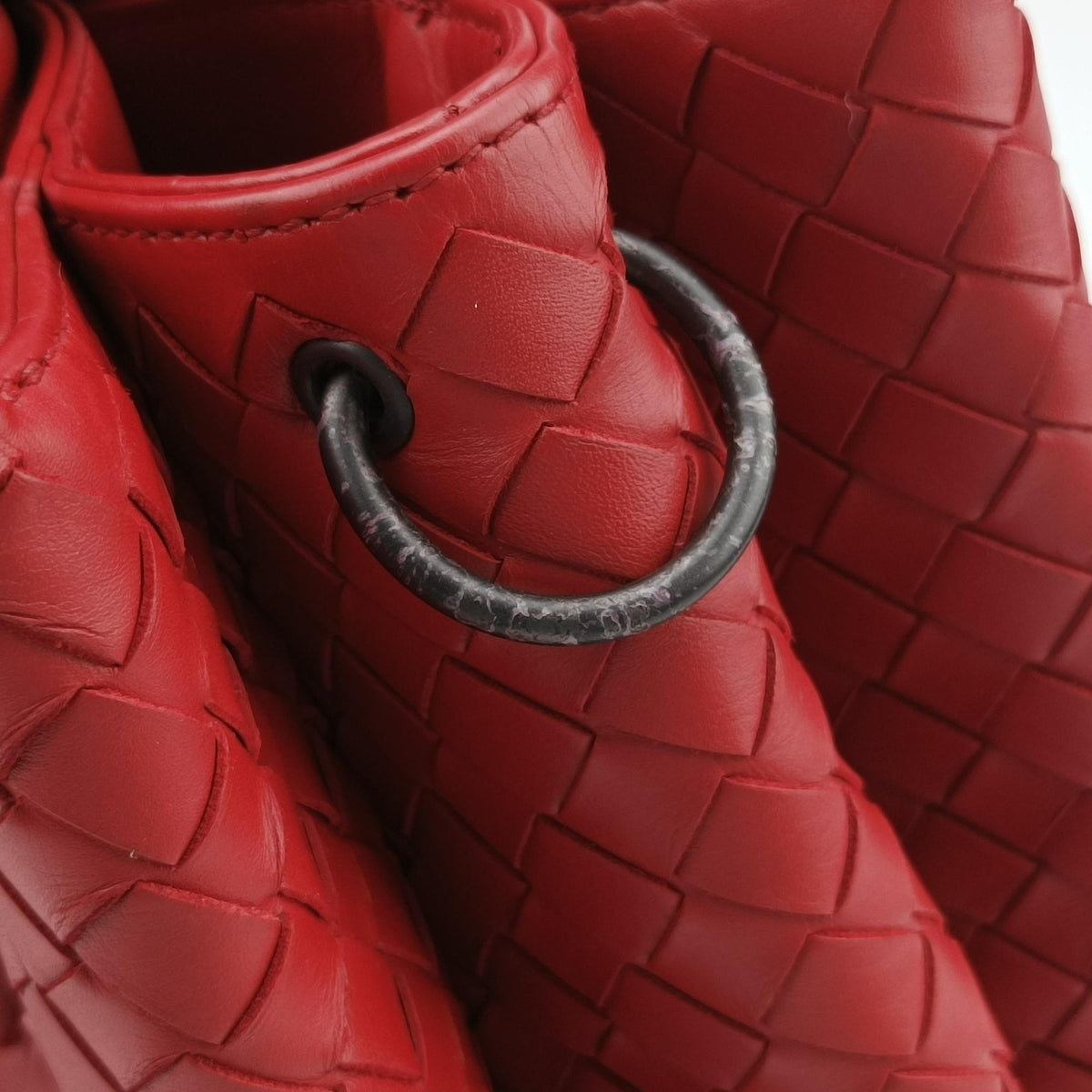 Pre-owned Bottega Veneta Roma Intrecciato Red lambskin  shoulderbag | stylenewstar