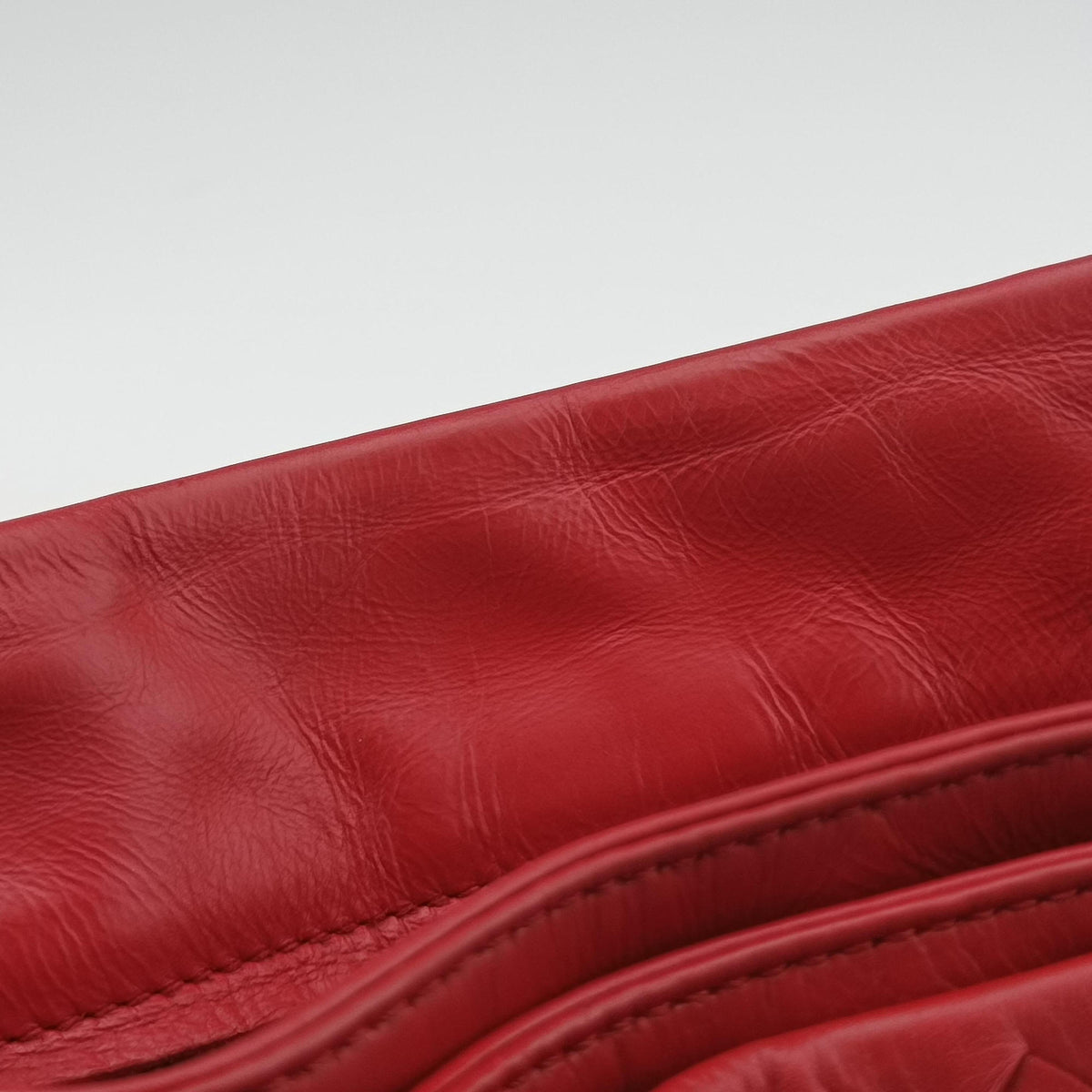 Pre-owned Bottega Veneta Roma Intrecciato Red lambskin  shoulderbag | stylenewstar