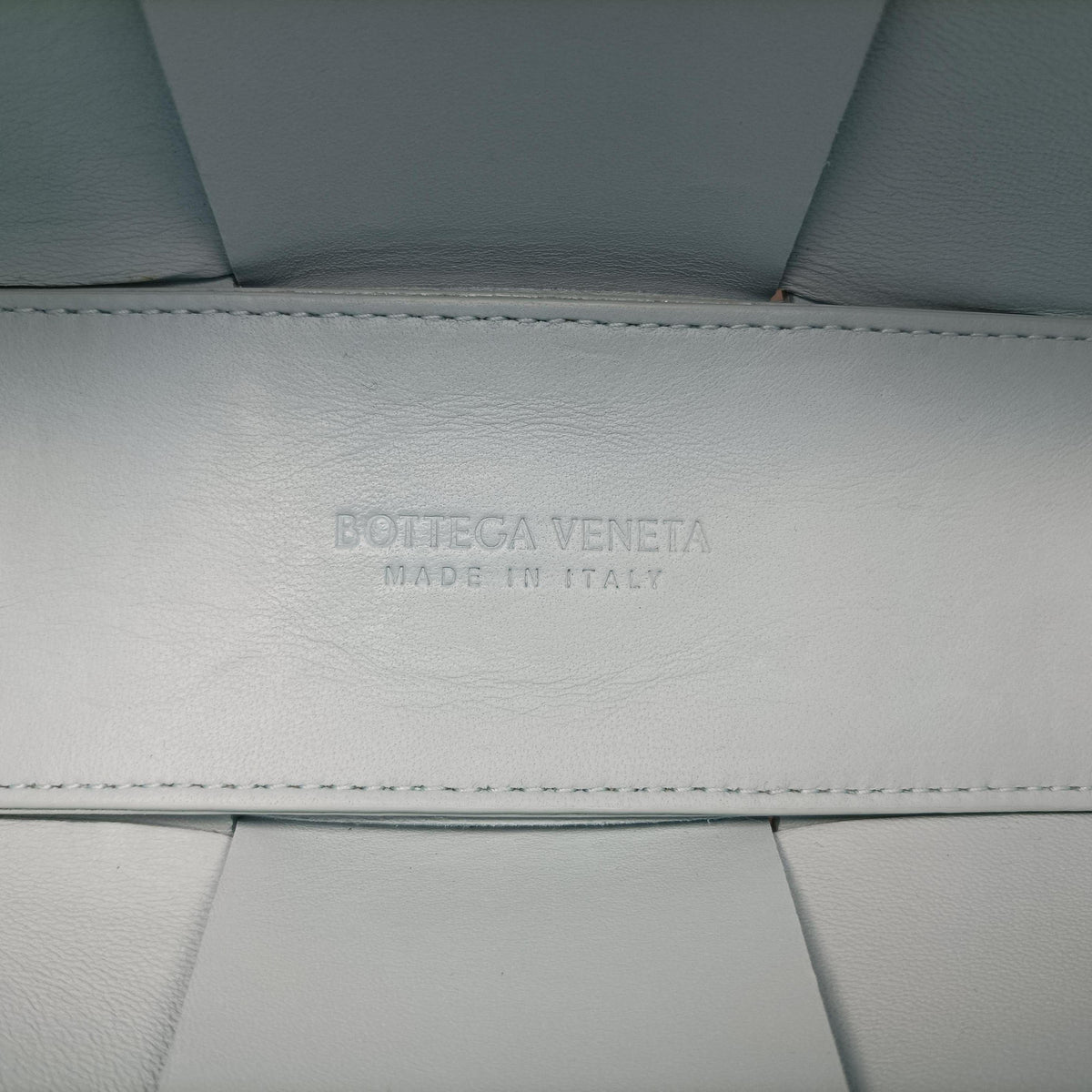 Secondhand Bottega Veneta THE ARCO Tote Blue lambskin  shoulderbag | stylenewstar
