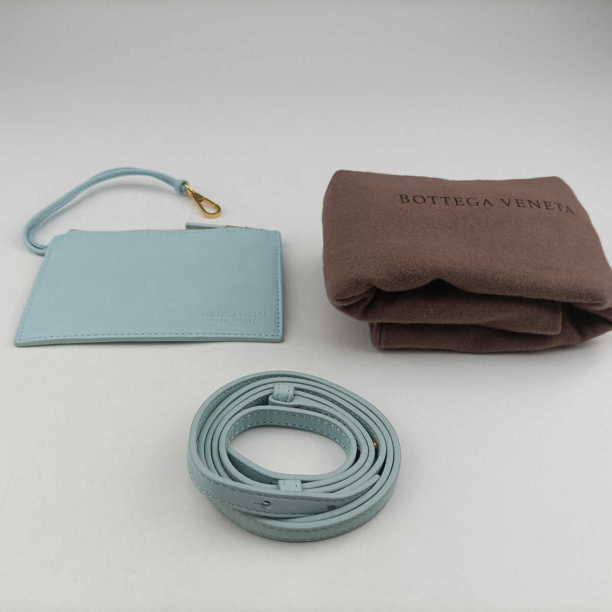 Secondhand Bottega Veneta THE ARCO Tote Blue lambskin  shoulderbag | stylenewstar