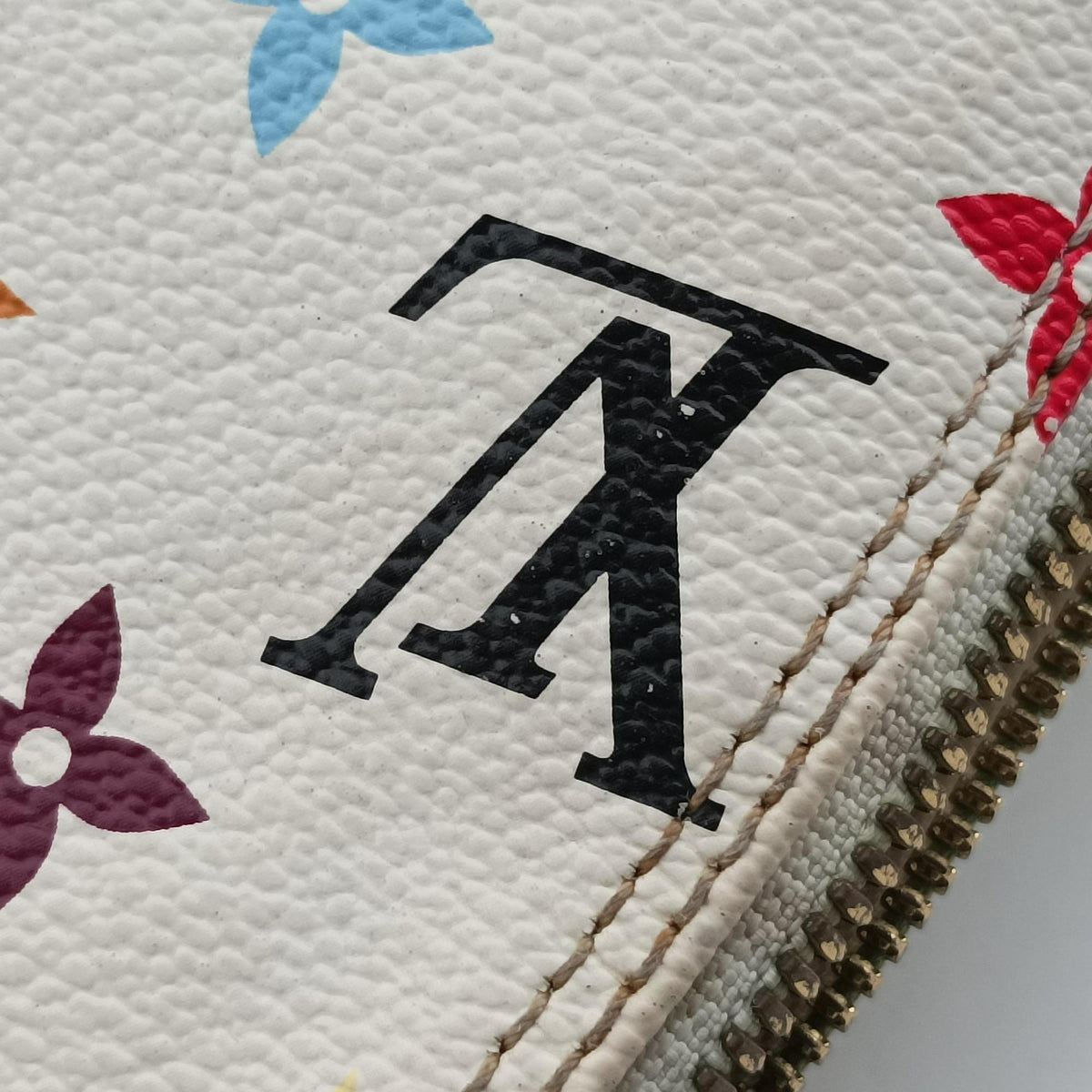 Pre-owned Louis Vuitton Alma PM white Monogram Multicolor M92647 handbag | stylenewstar