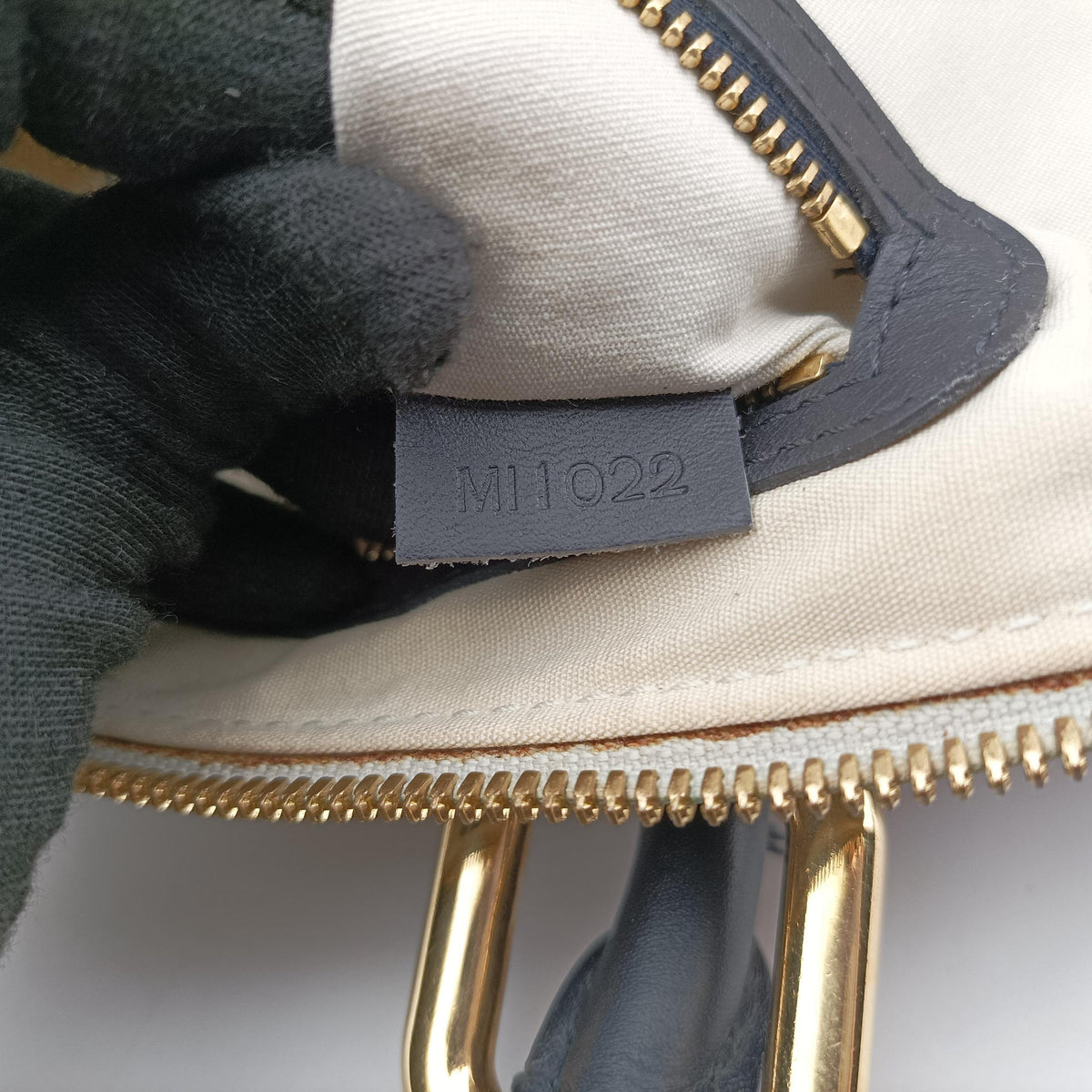 Vintage Louis Vuitton Monogram Mini Alma Long Navy × Gray Canvas × Leather M92303 handbag | stylenewstar