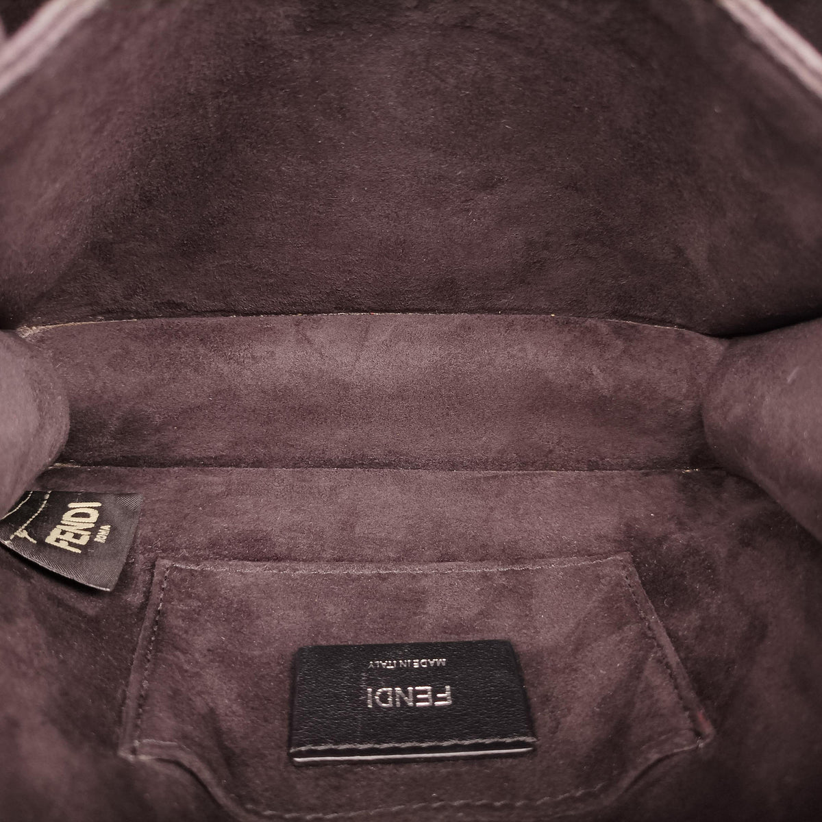 Vintage Fendi Kan I Black Leather 8M0381 shoulderbag | stylenewstar